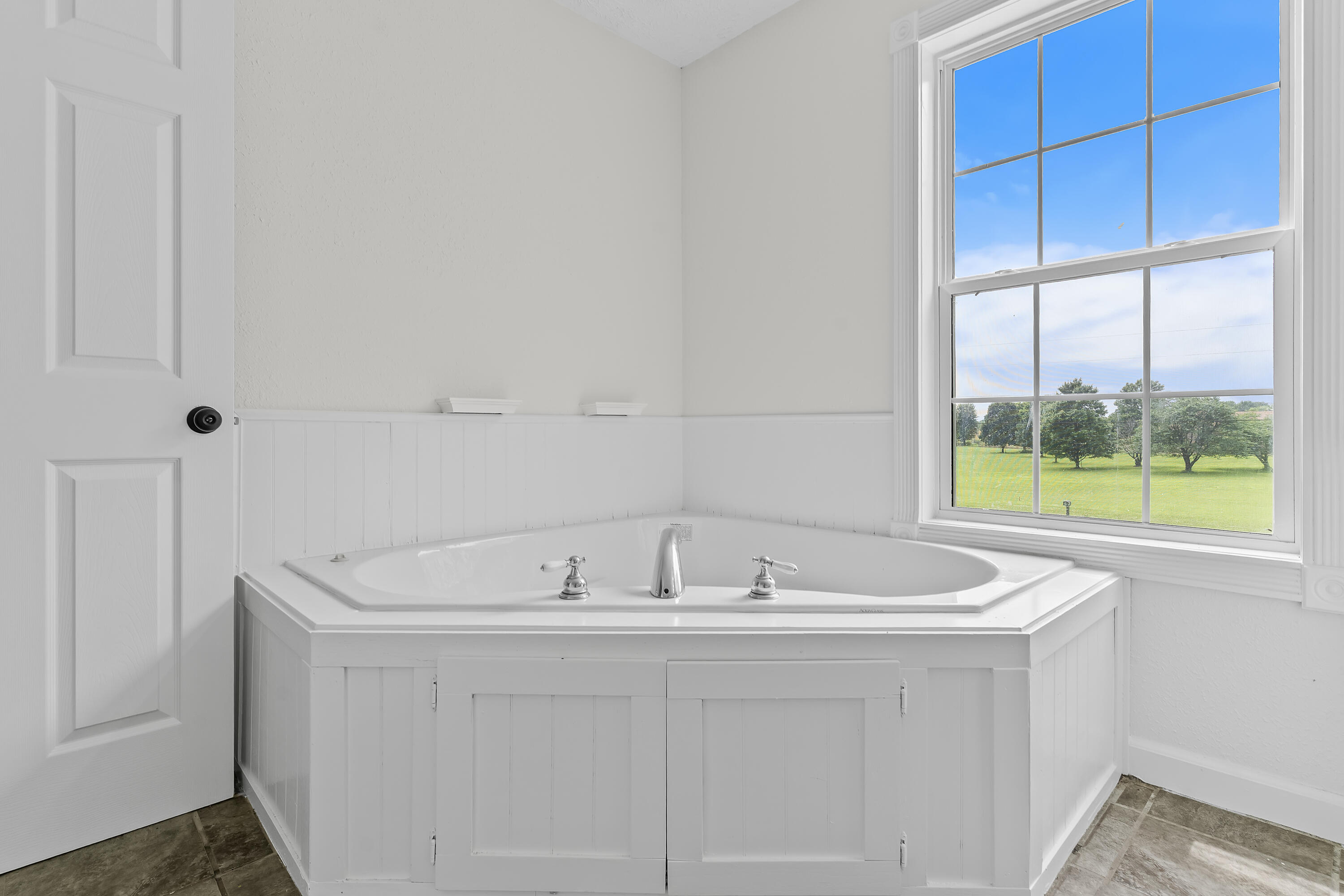 8199 West Farm Road 76 Property Photo 27