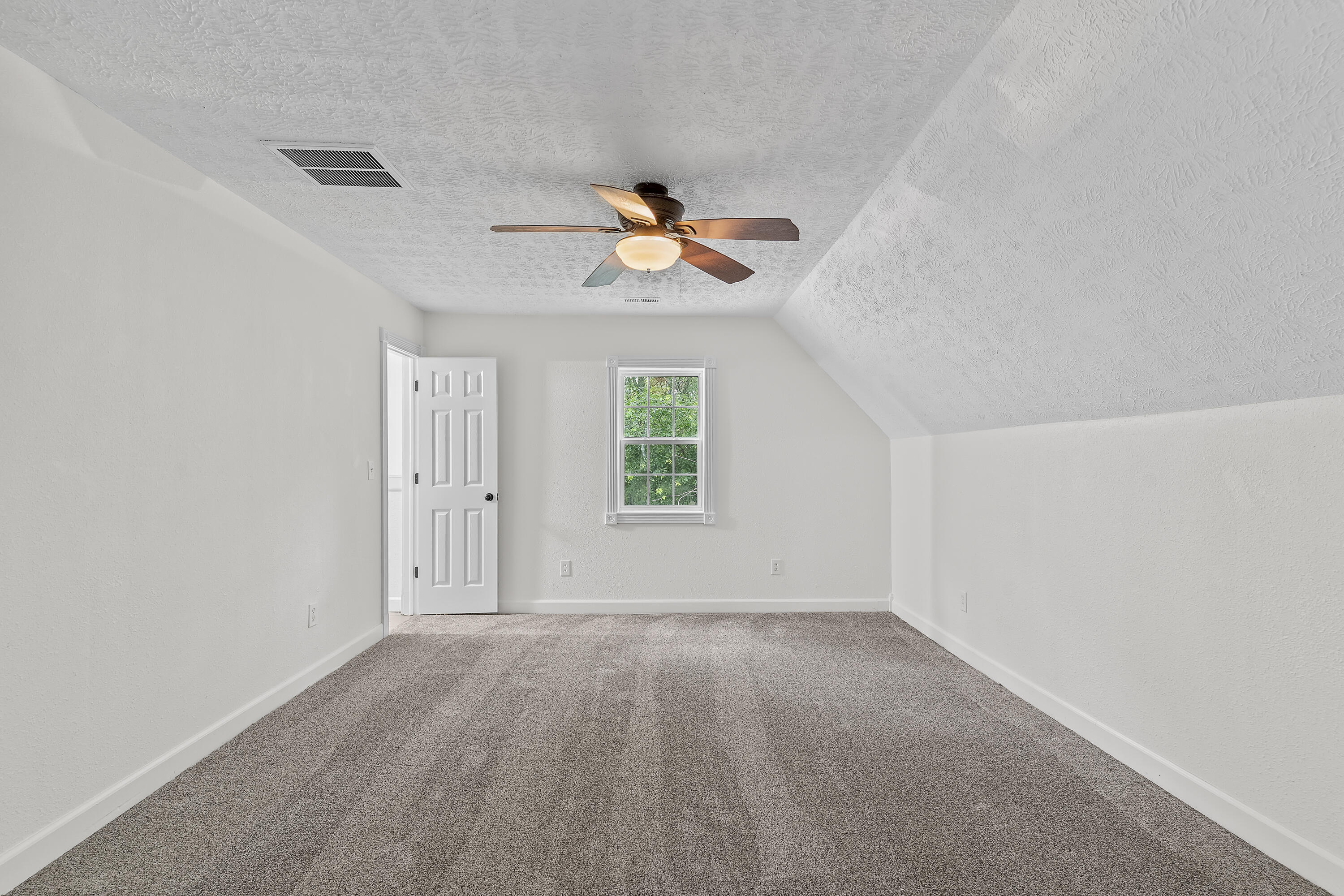 8199 West Farm Road 76 Property Photo 31