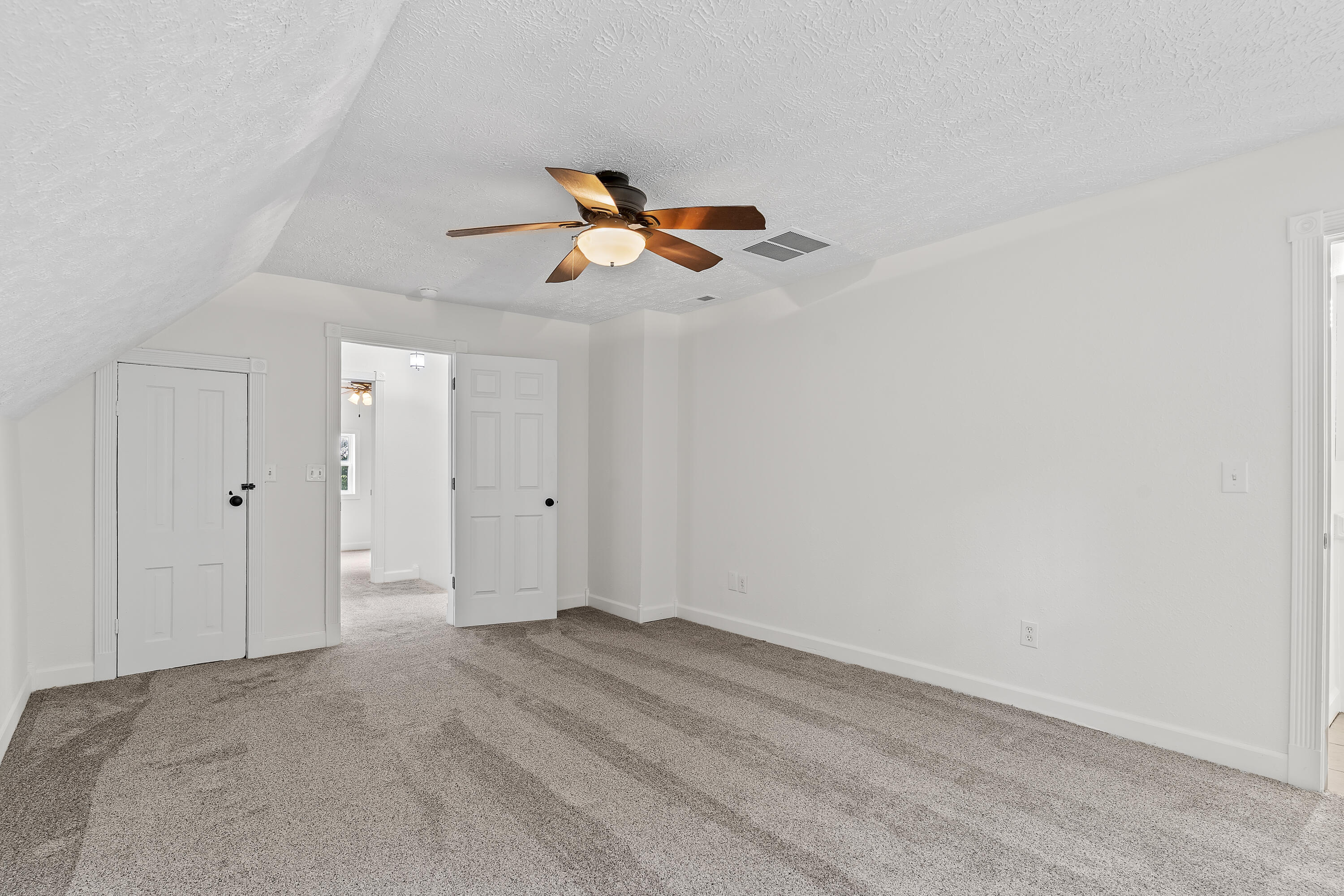 8199 West Farm Road 76 Property Photo 32