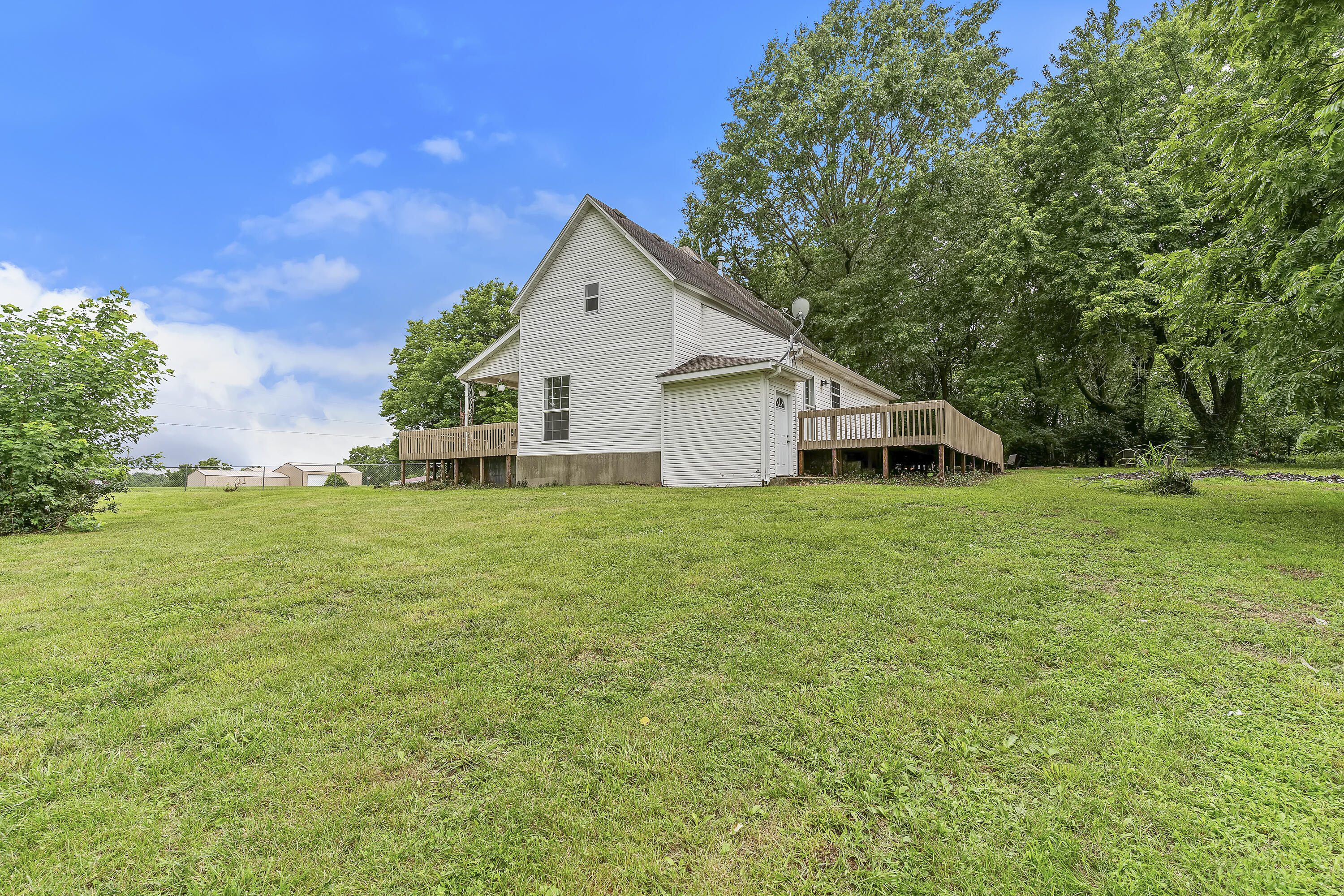 8199 West Farm Road 76 Property Photo 40