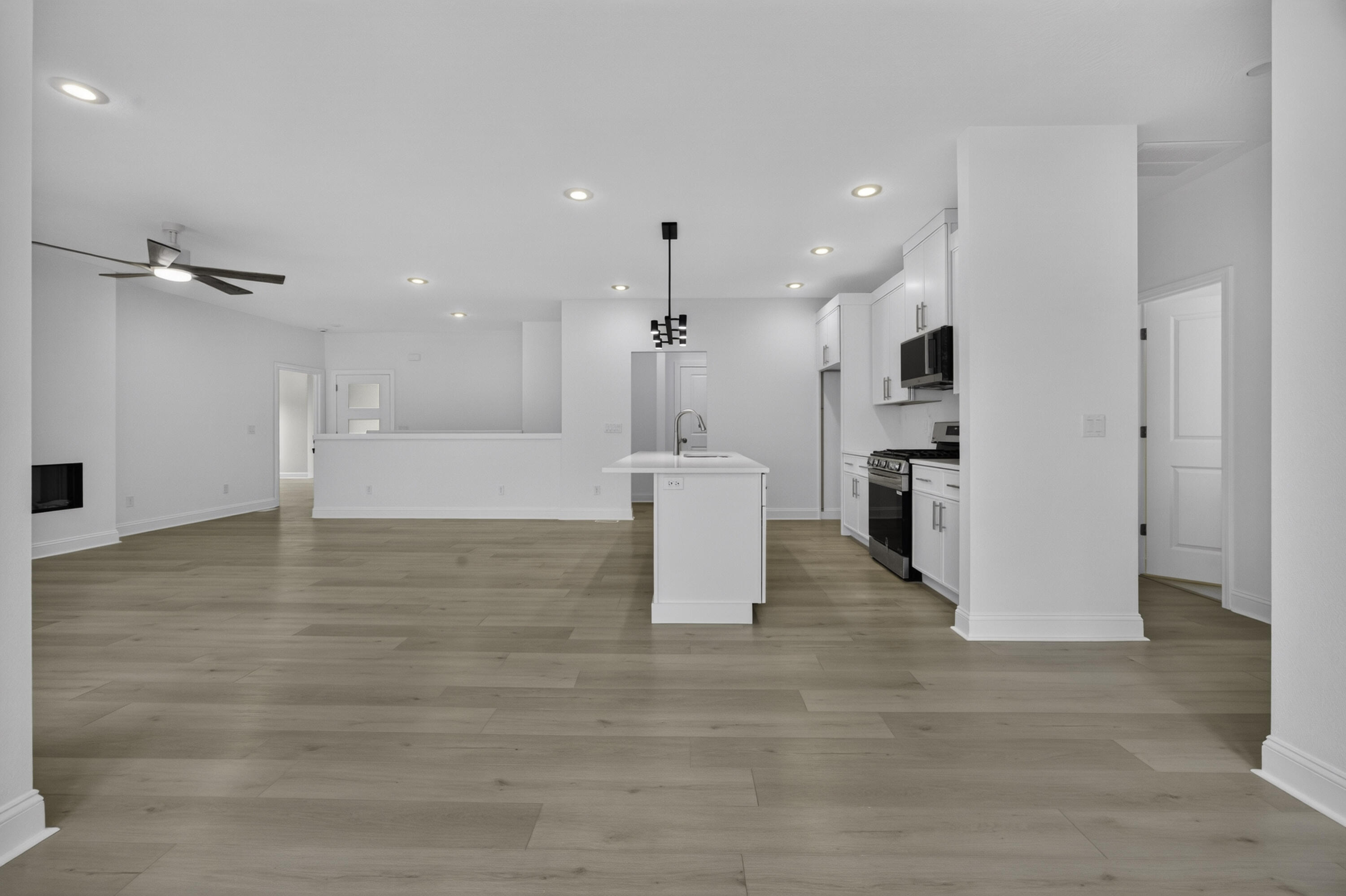 845 South Black Sands Avenue Property Photo 13