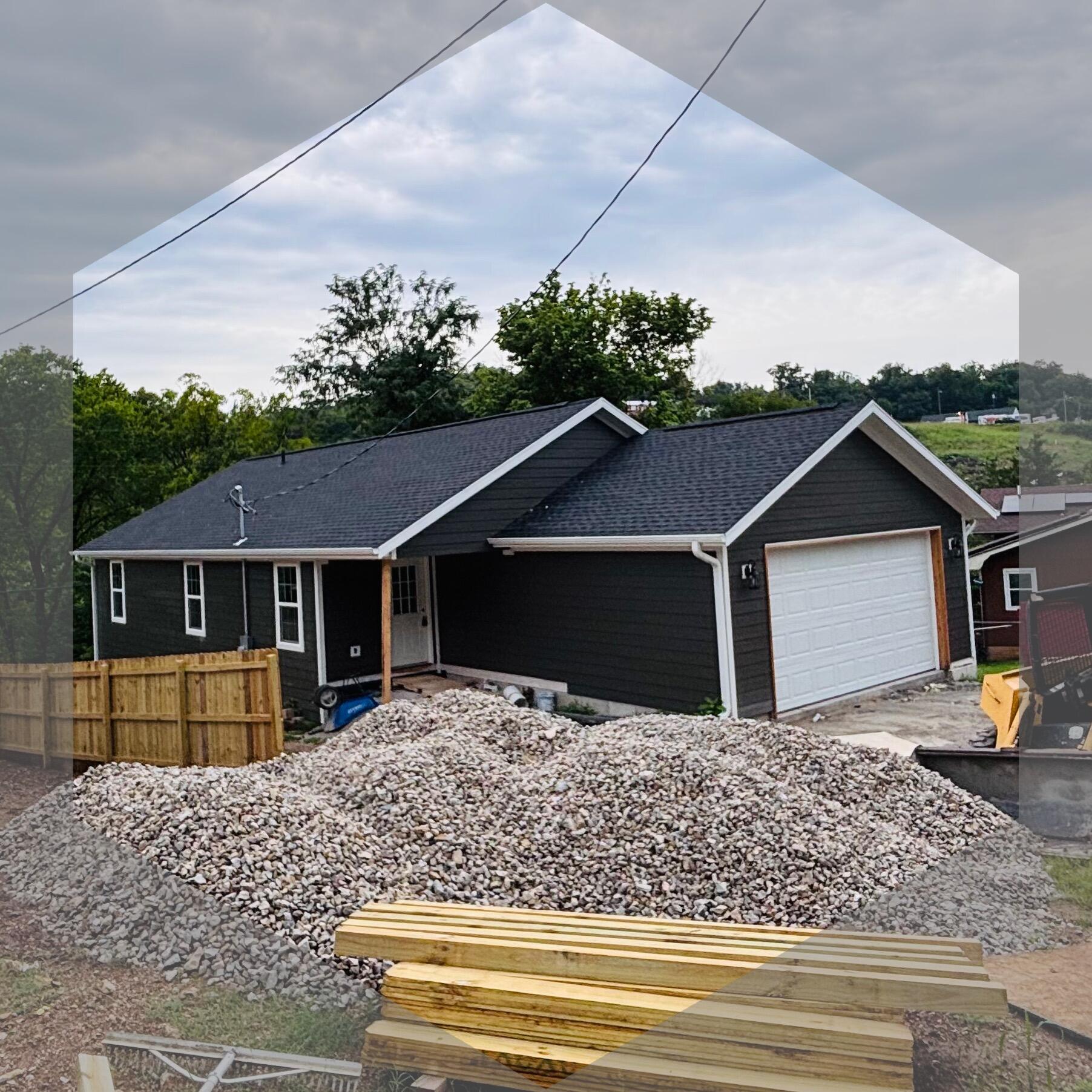 2791 Maple Street Property Photo 3