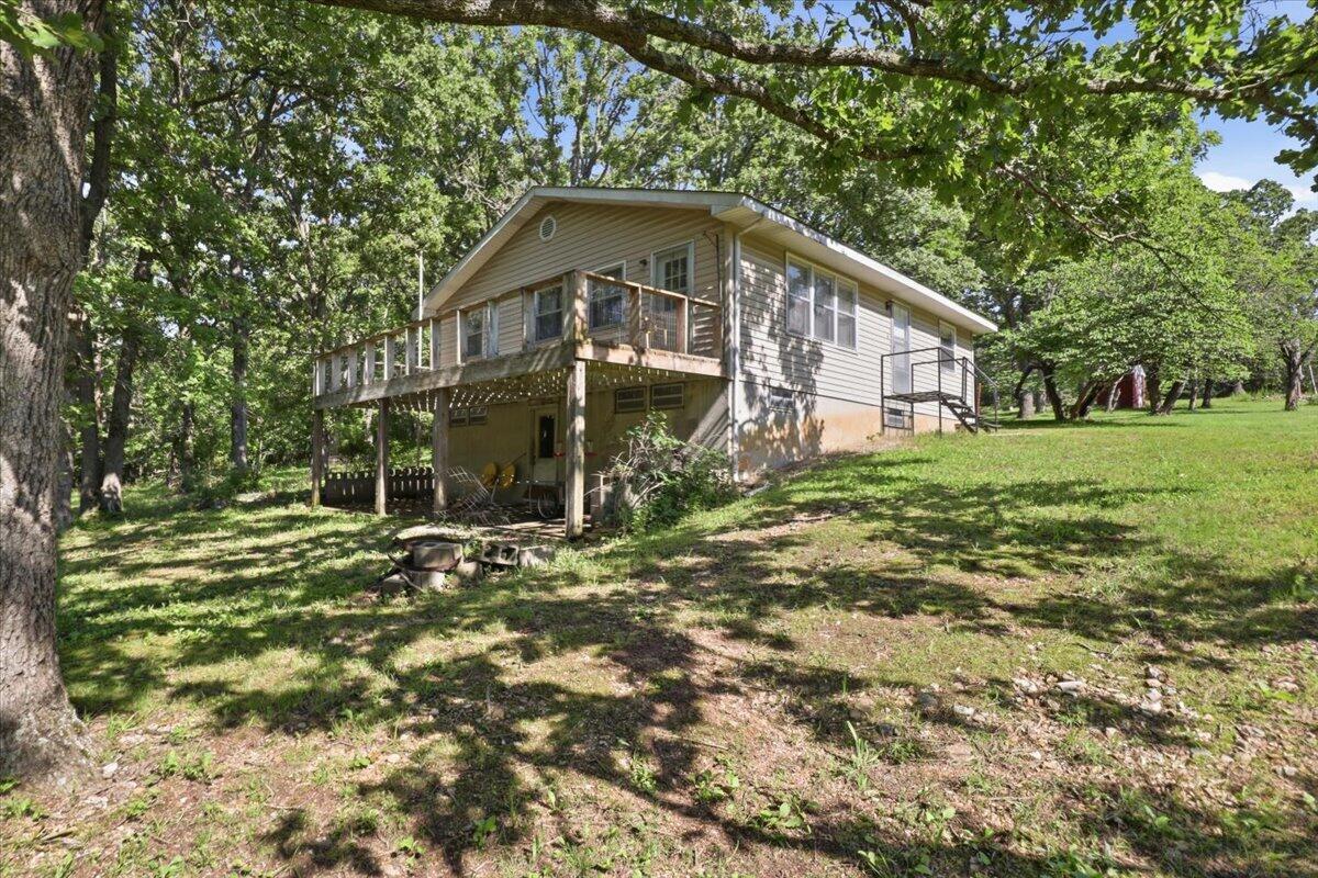 100 Muleshoe Trail Property Photo 3