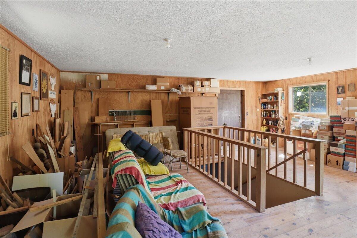 100 Muleshoe Trail Property Photo 17
