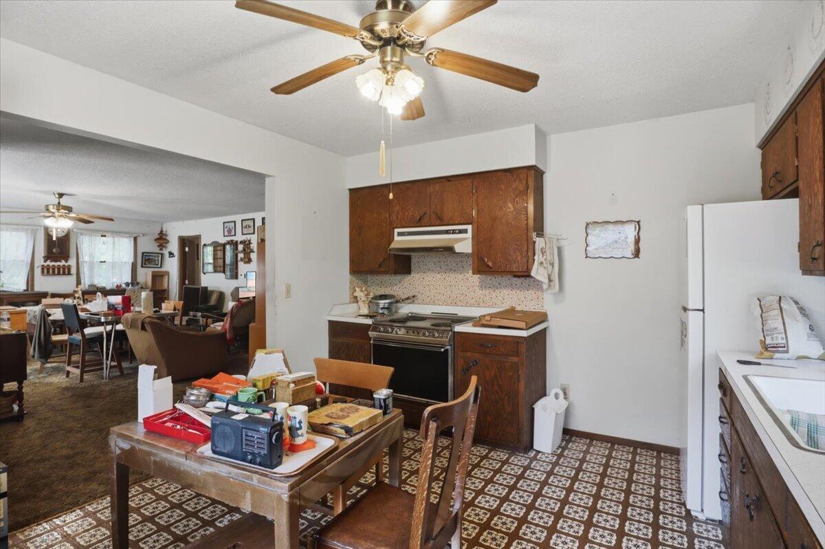 100 Muleshoe Trail Property Photo 19