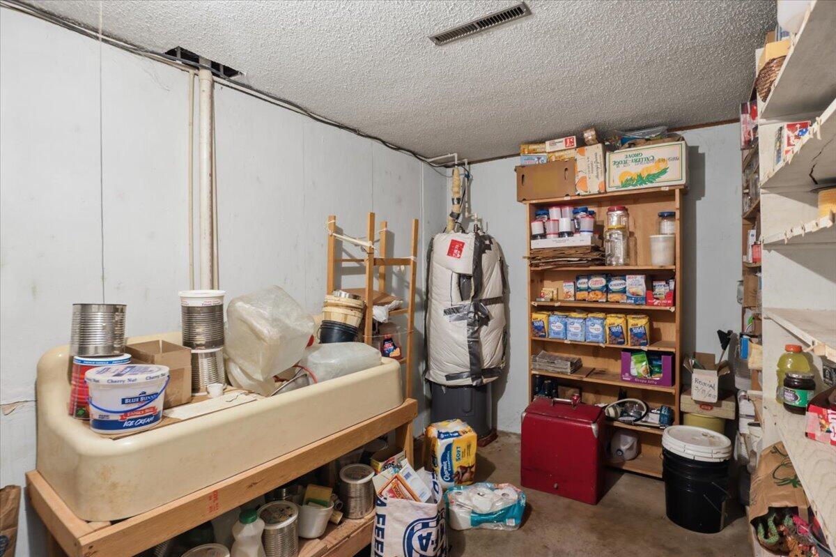 100 Muleshoe Trail Property Photo 39
