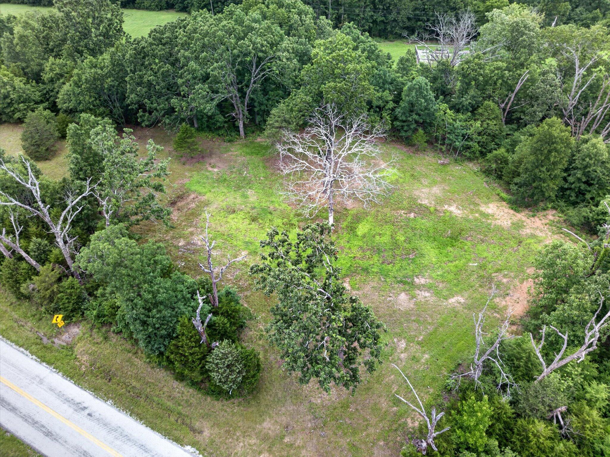 000 State Highway Dd Property Photo 7