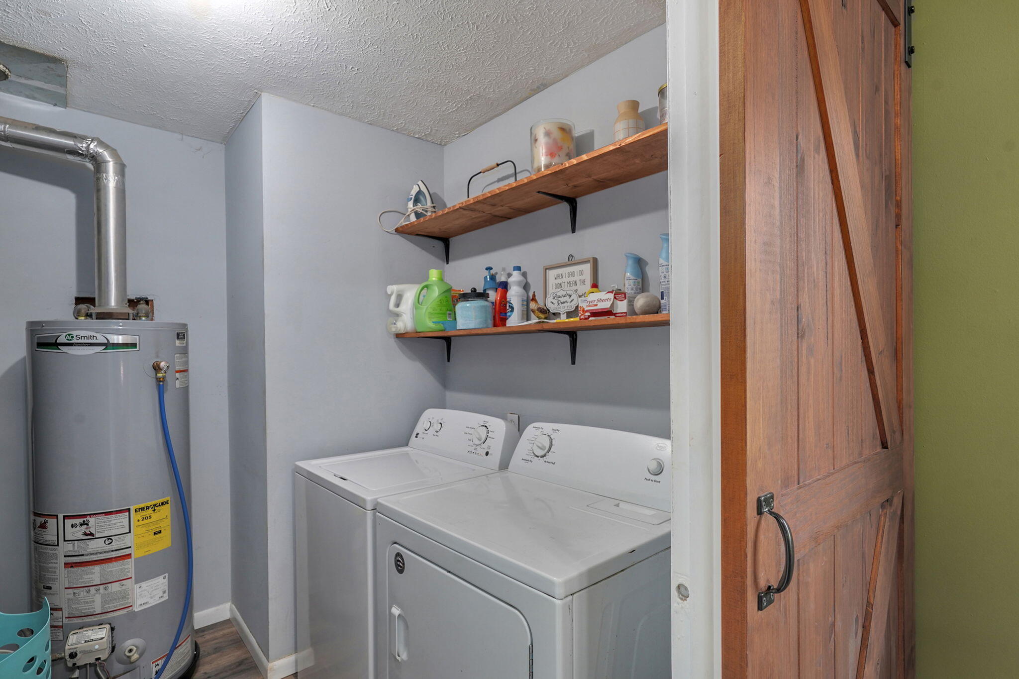 408 Lilly Street Property Photo 13