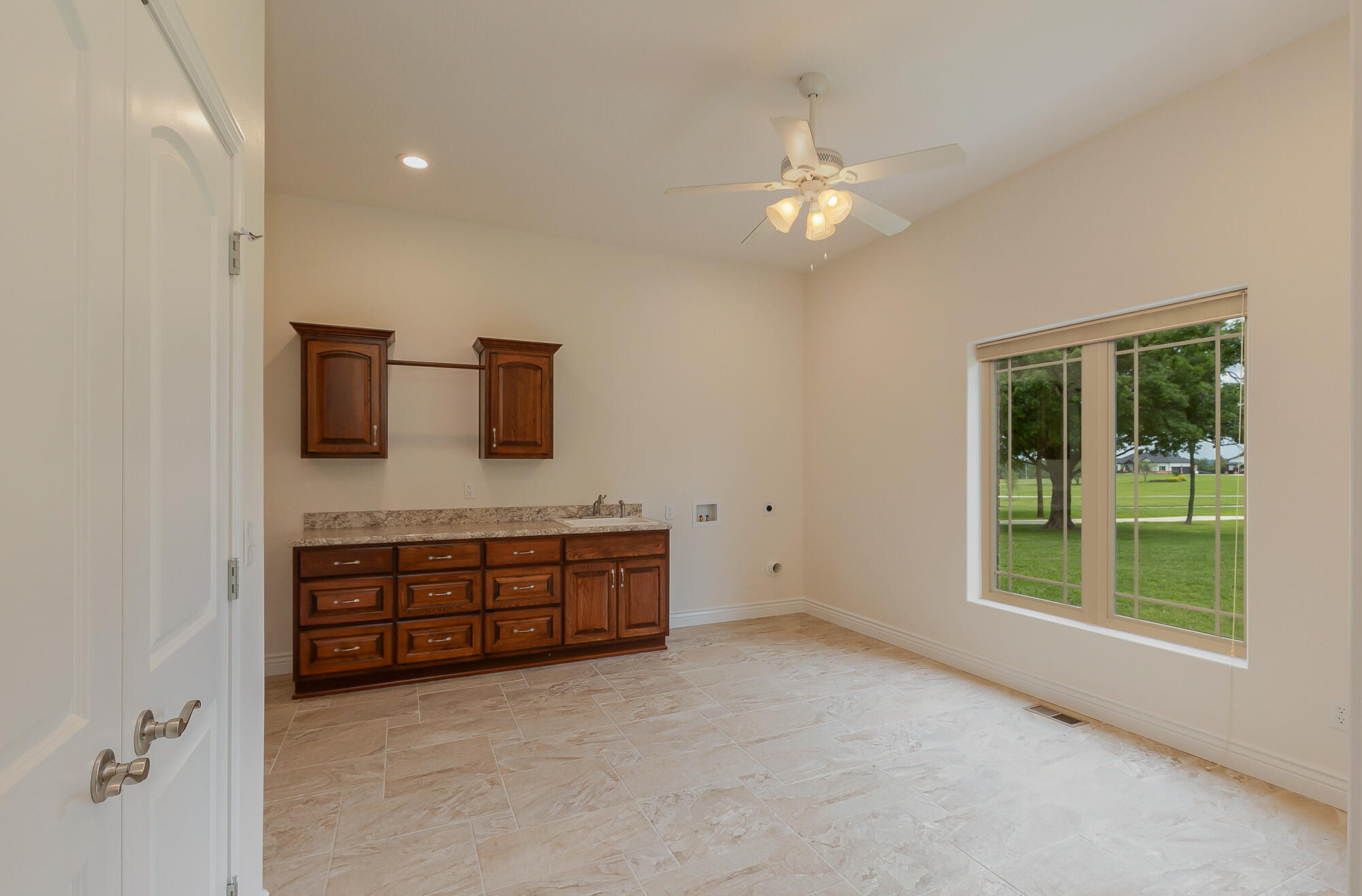 112 Clearview Court Property Photo 43
