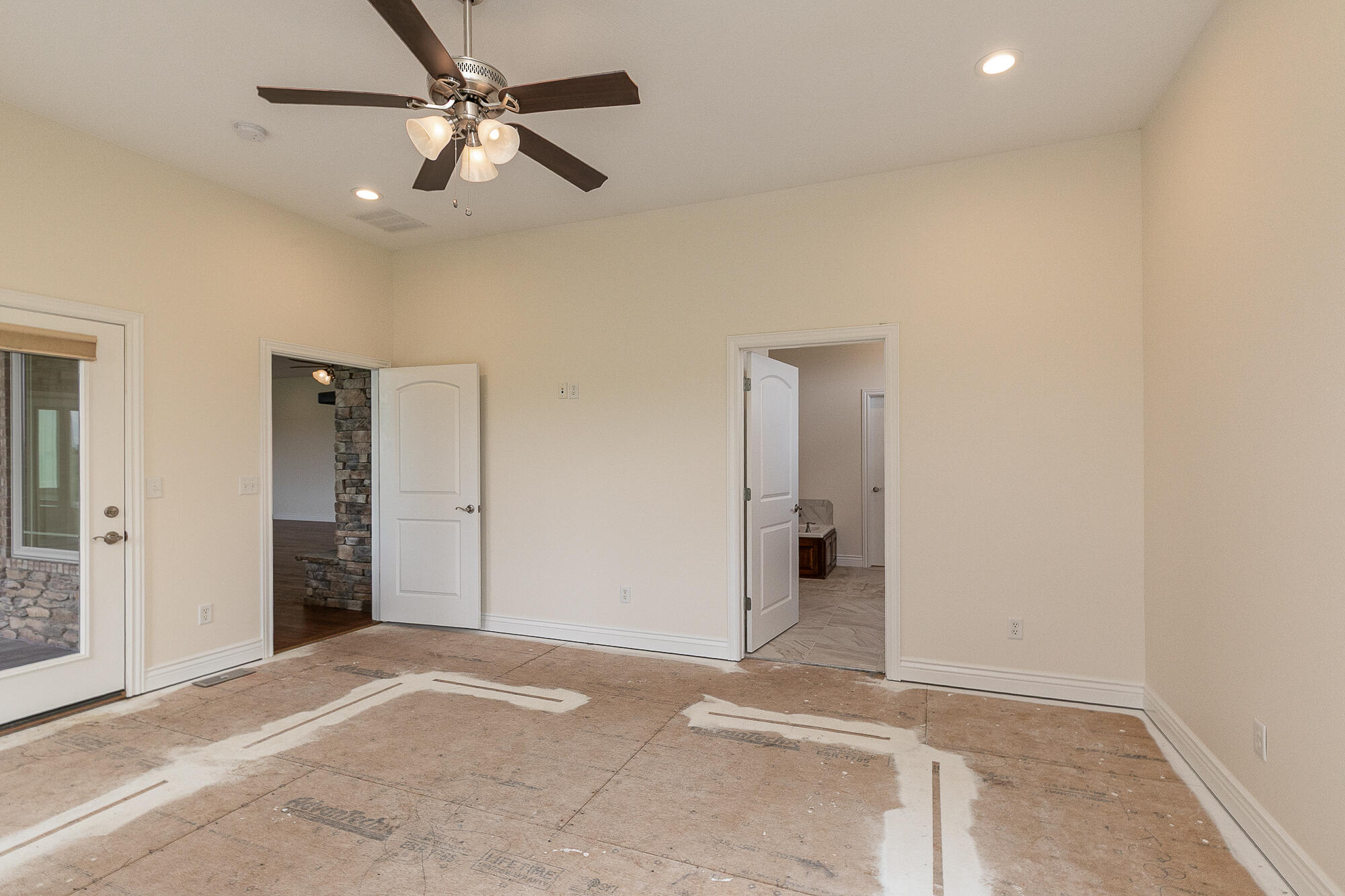 112 Clearview Court Property Photo 49