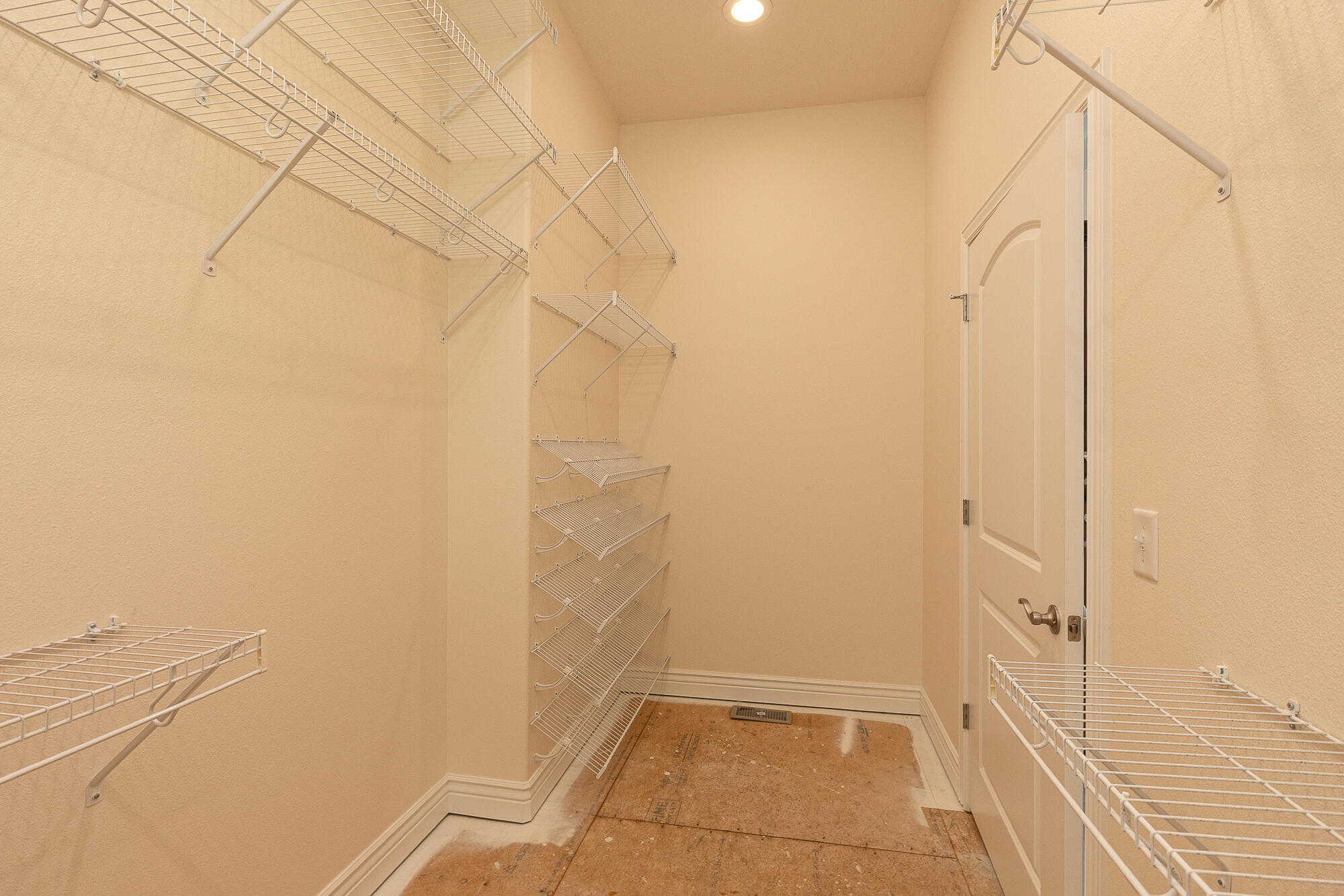 112 Clearview Court Property Photo 55