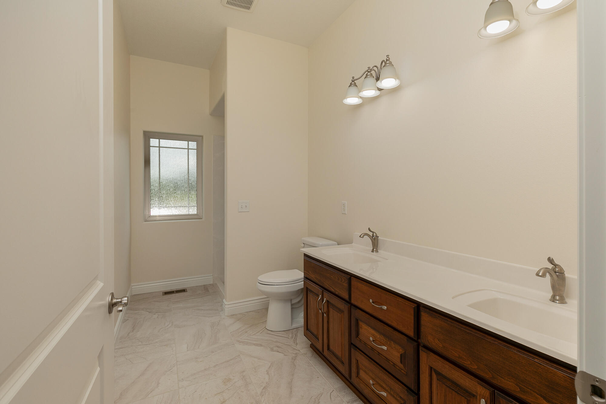 112 Clearview Court Property Photo 61