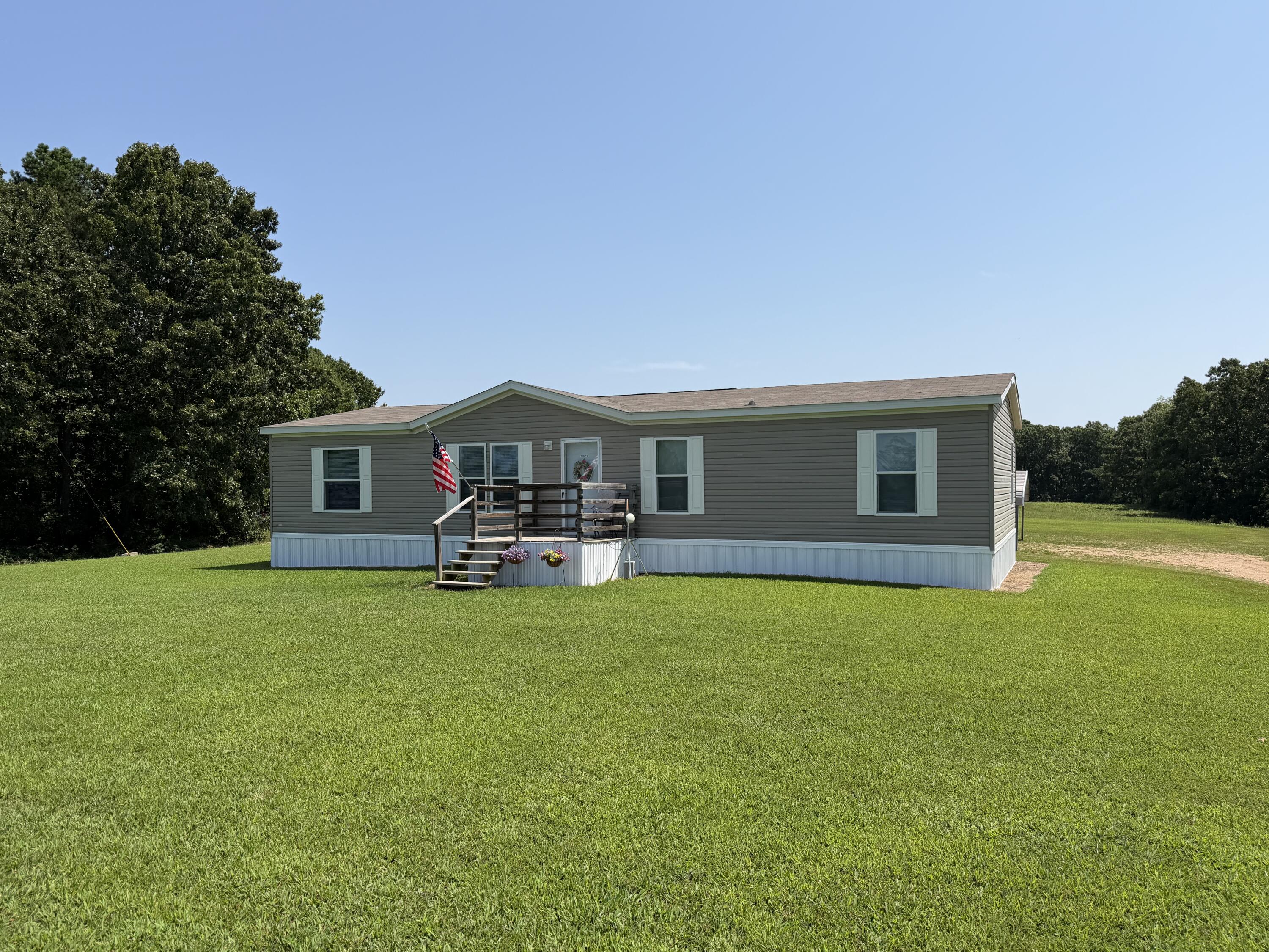 20068 Highway 181 Property Photo 1