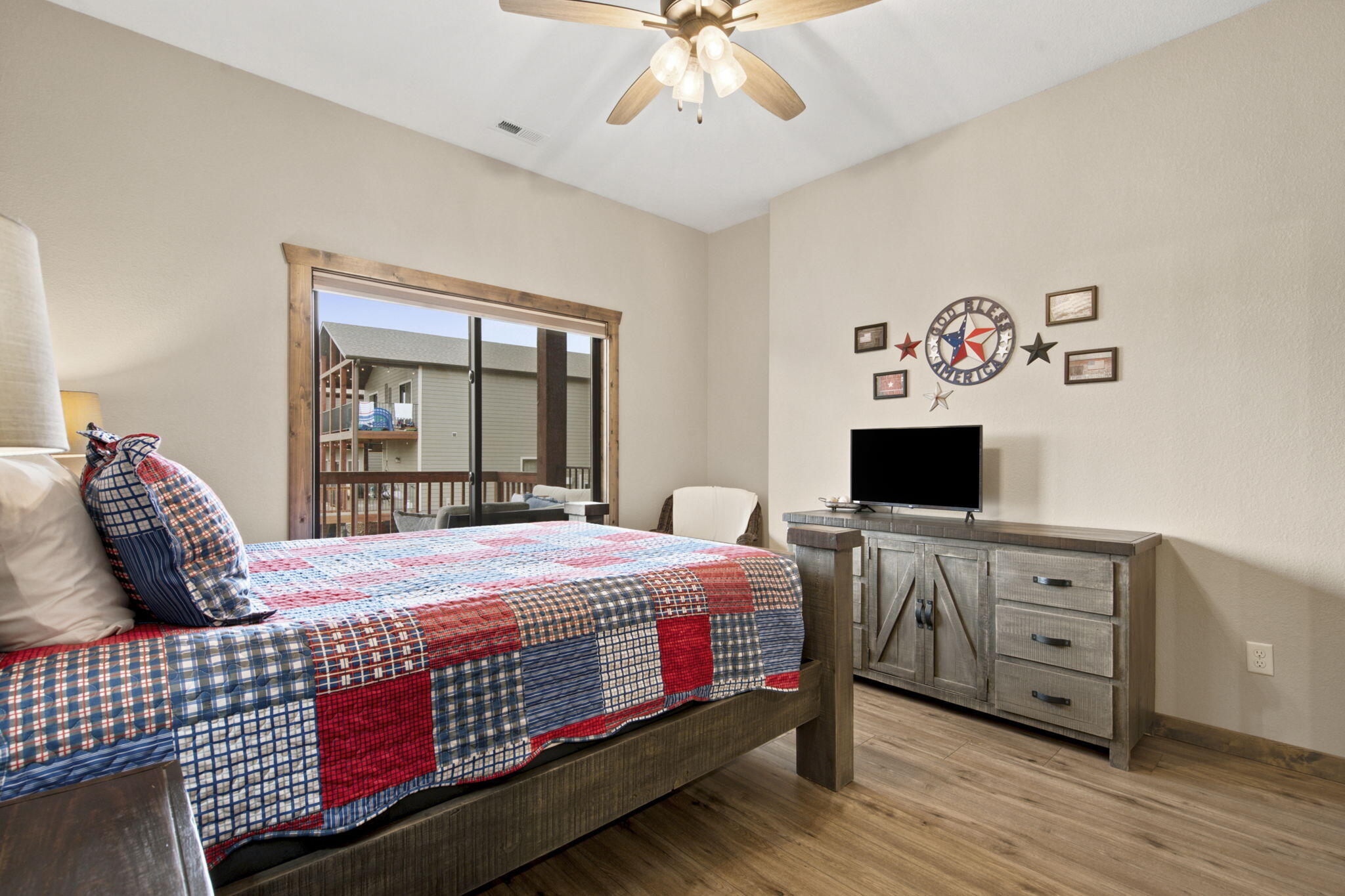 50 Jax Trail Property Photo 32