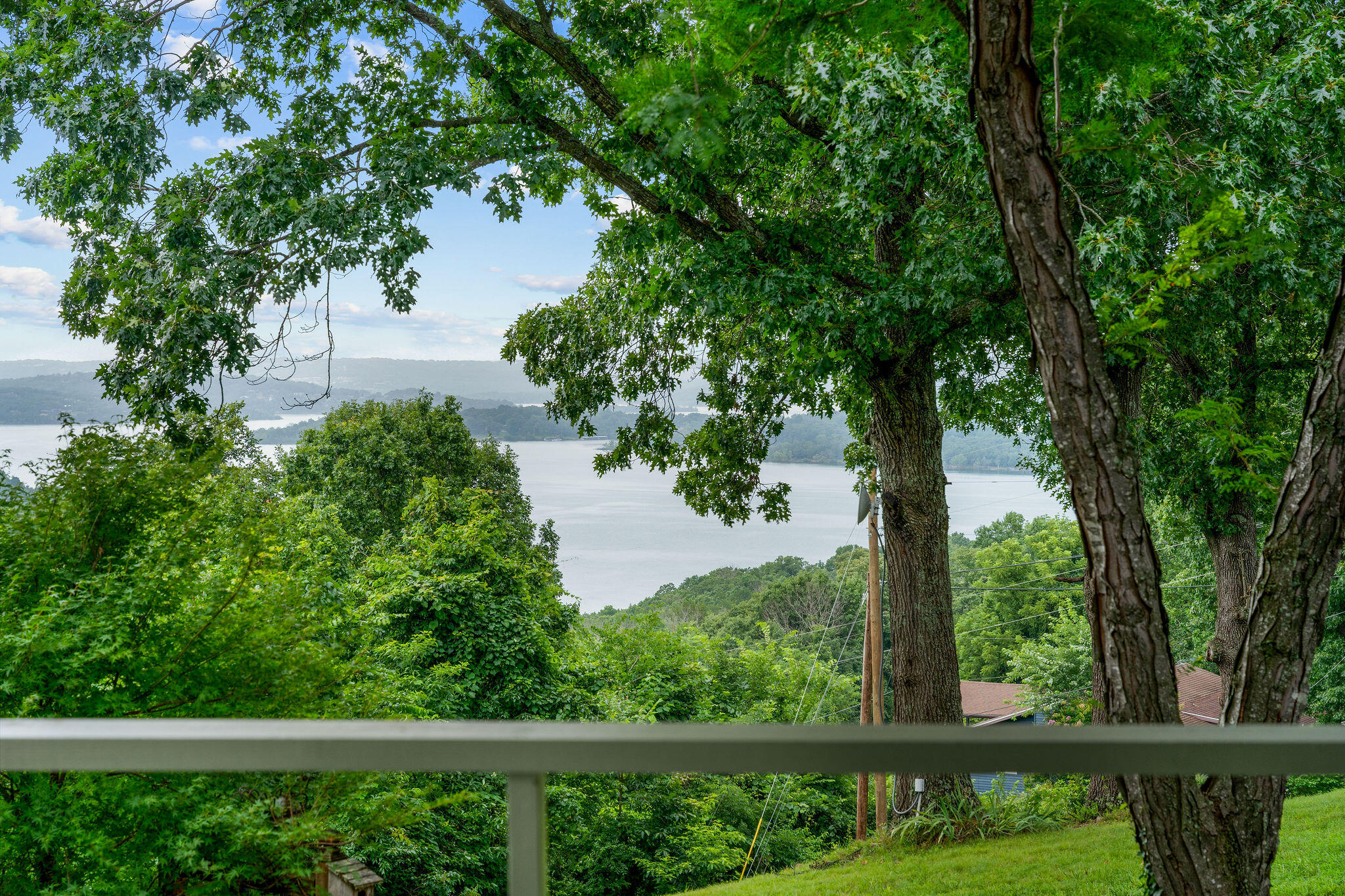 433 Wood Ridge Drive Property Photo 17