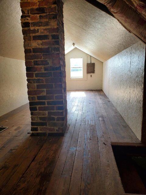 136 North Charles Street Property Photo 6