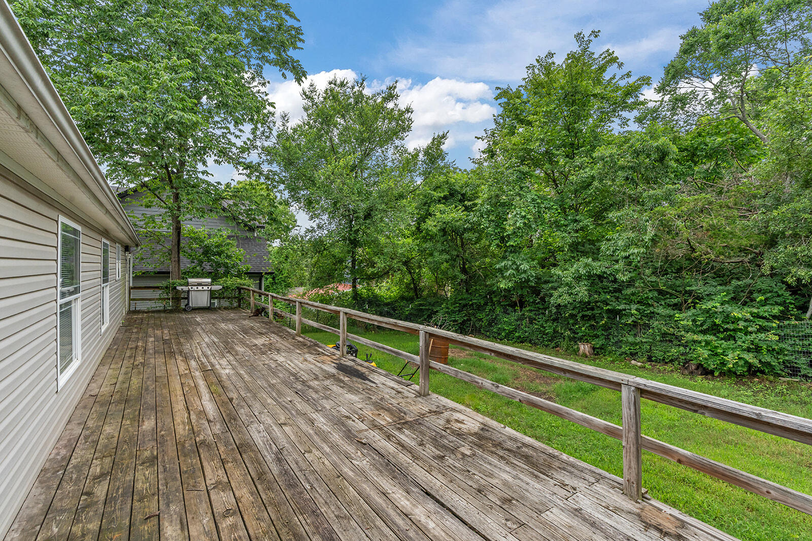 4161 Oakwood Road Property Photo 6