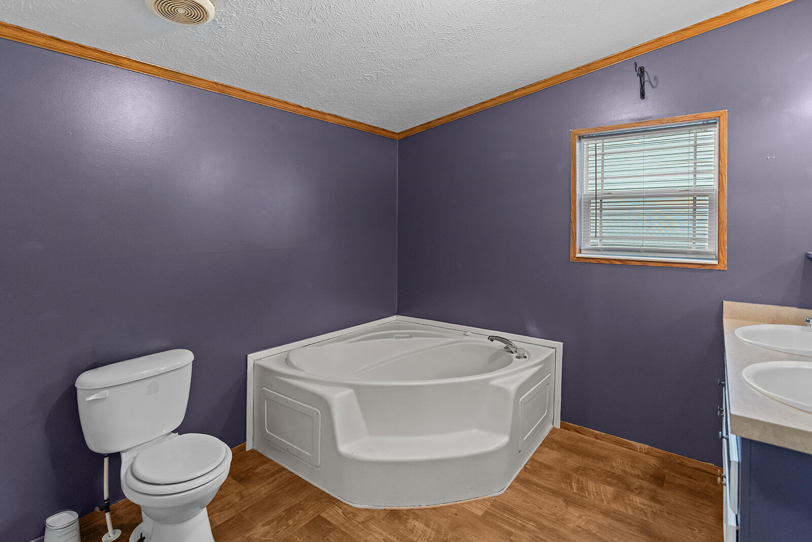 4161 Oakwood Road Property Photo 27
