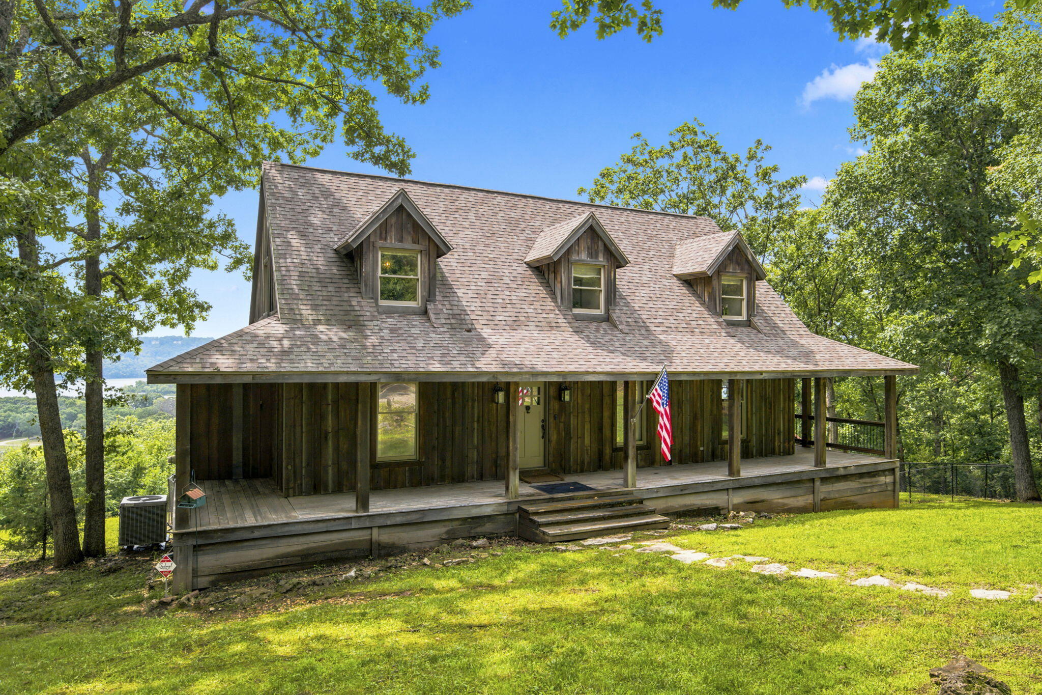 209 Richwood Lane Property Photo 4