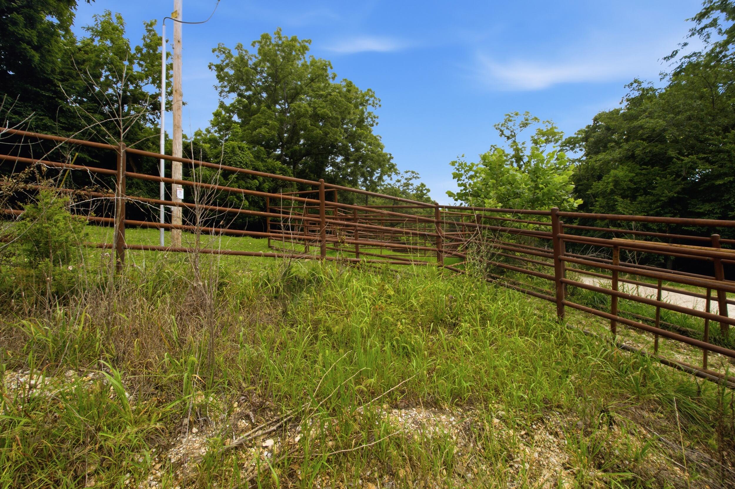 000 Gravel Point Road Property Photo 17