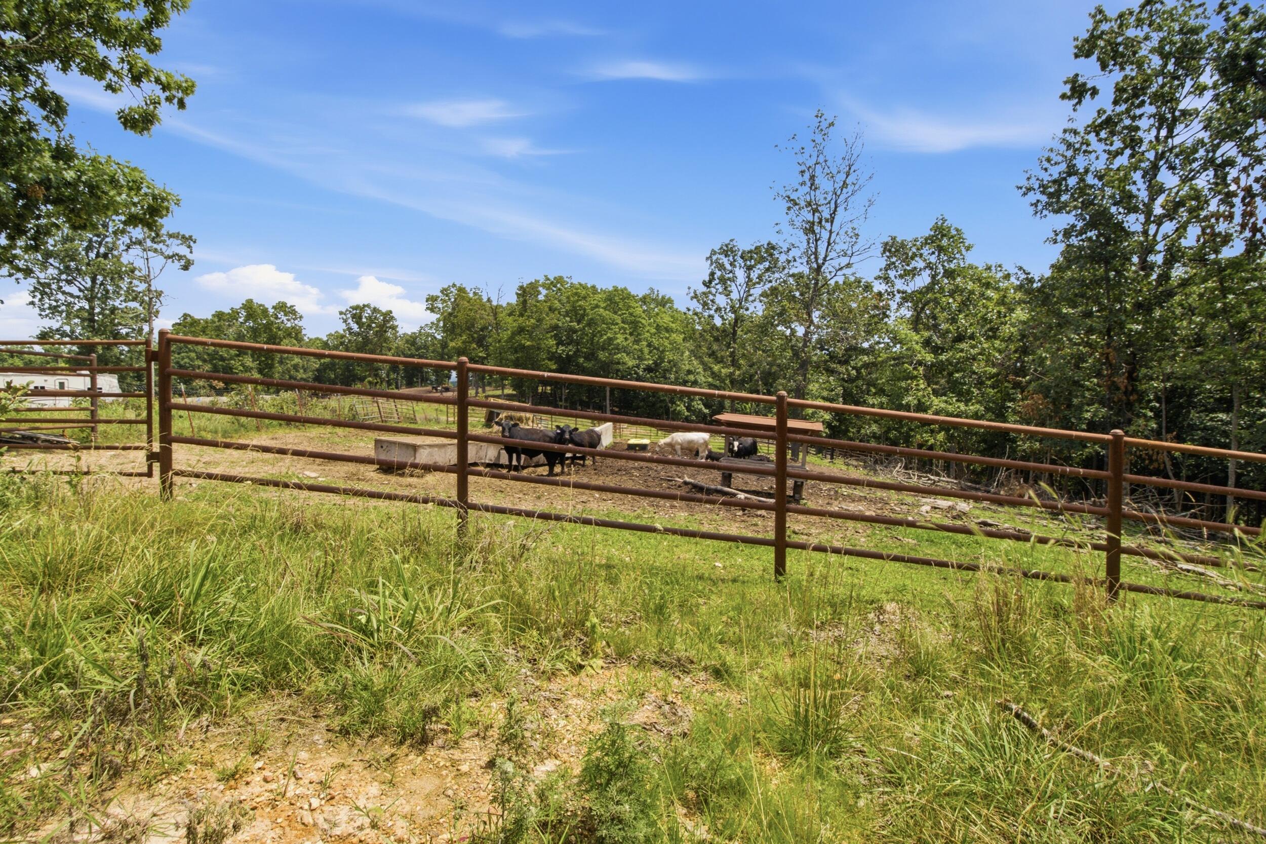 000 Gravel Point Road Property Photo 18