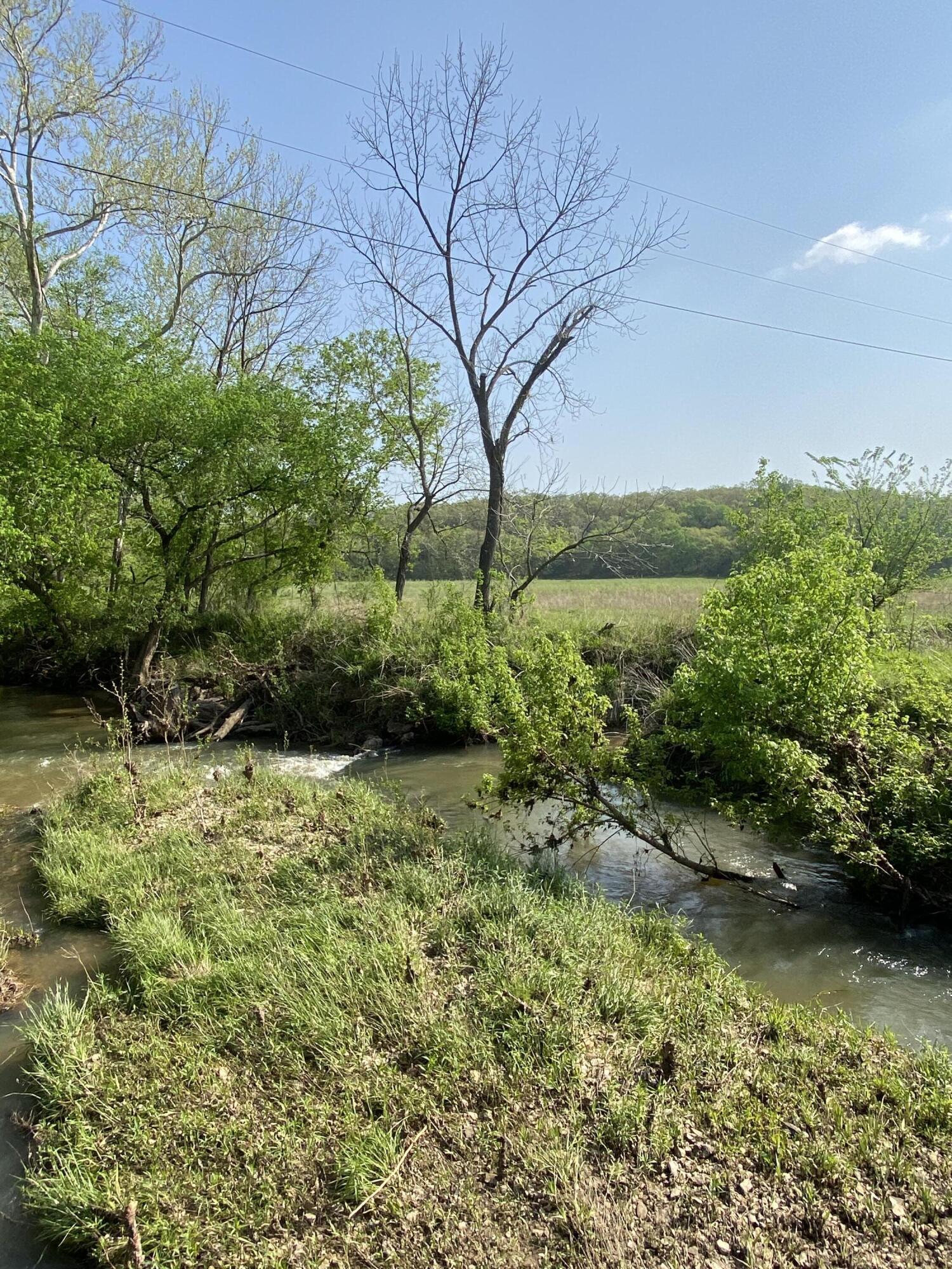 17445 East 418 Road Property Photo 6