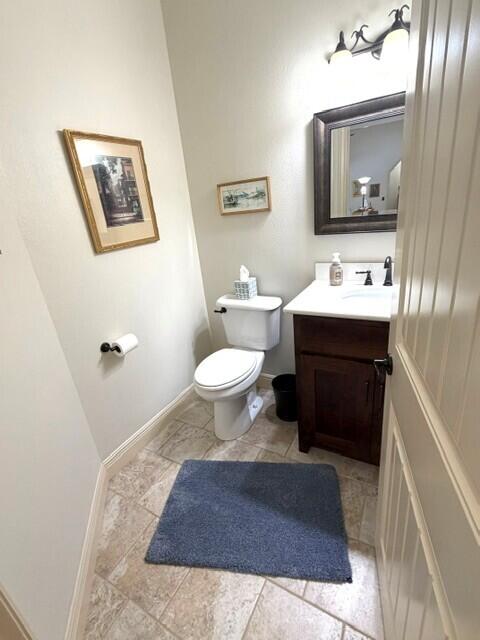 120 Bethpage Court Property Photo 14