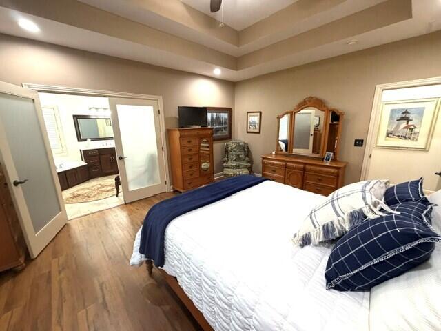 120 Bethpage Court Property Photo 16