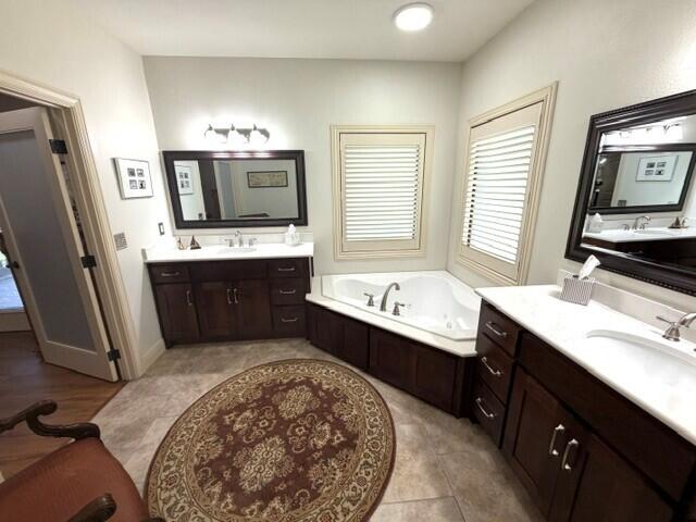 120 Bethpage Court Property Photo 19