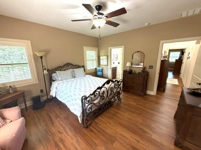 120 Bethpage Court Property Photo 24
