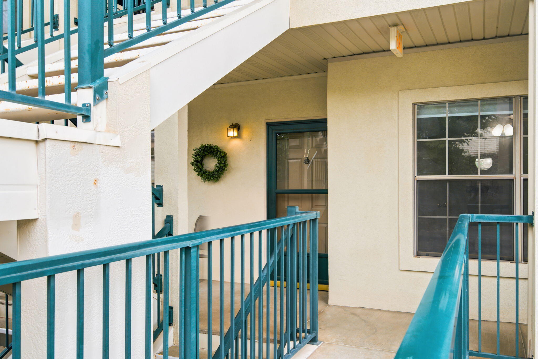 135 Upper Emerald Bay Circle 11 Property Photo 3