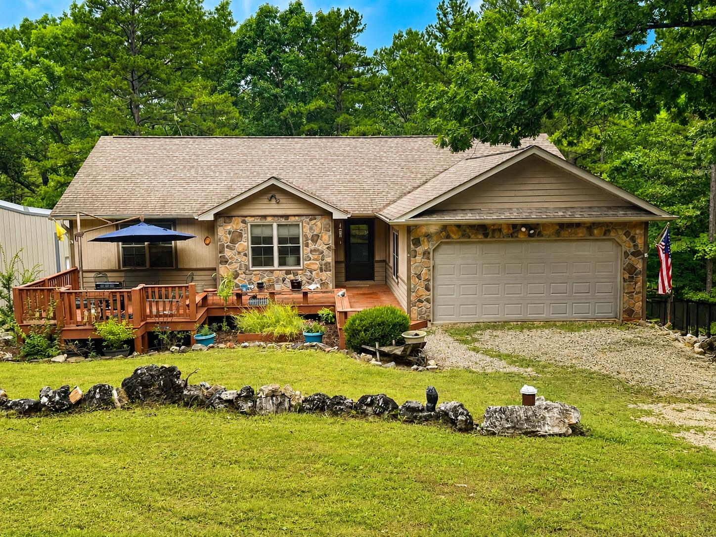15325 Wild Cherry Road Property Photo 1