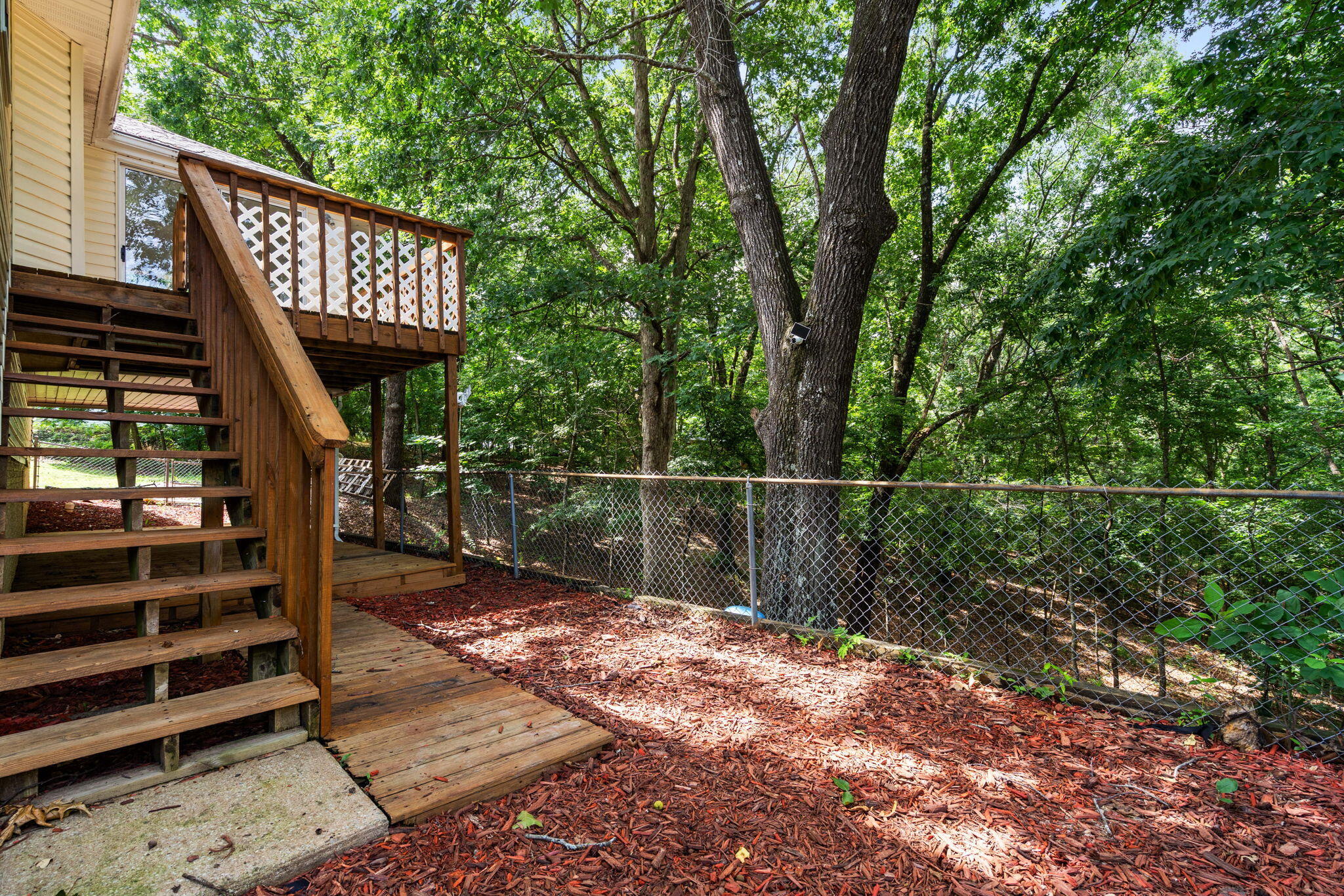 8 Northwoods Drive Property Photo 31
