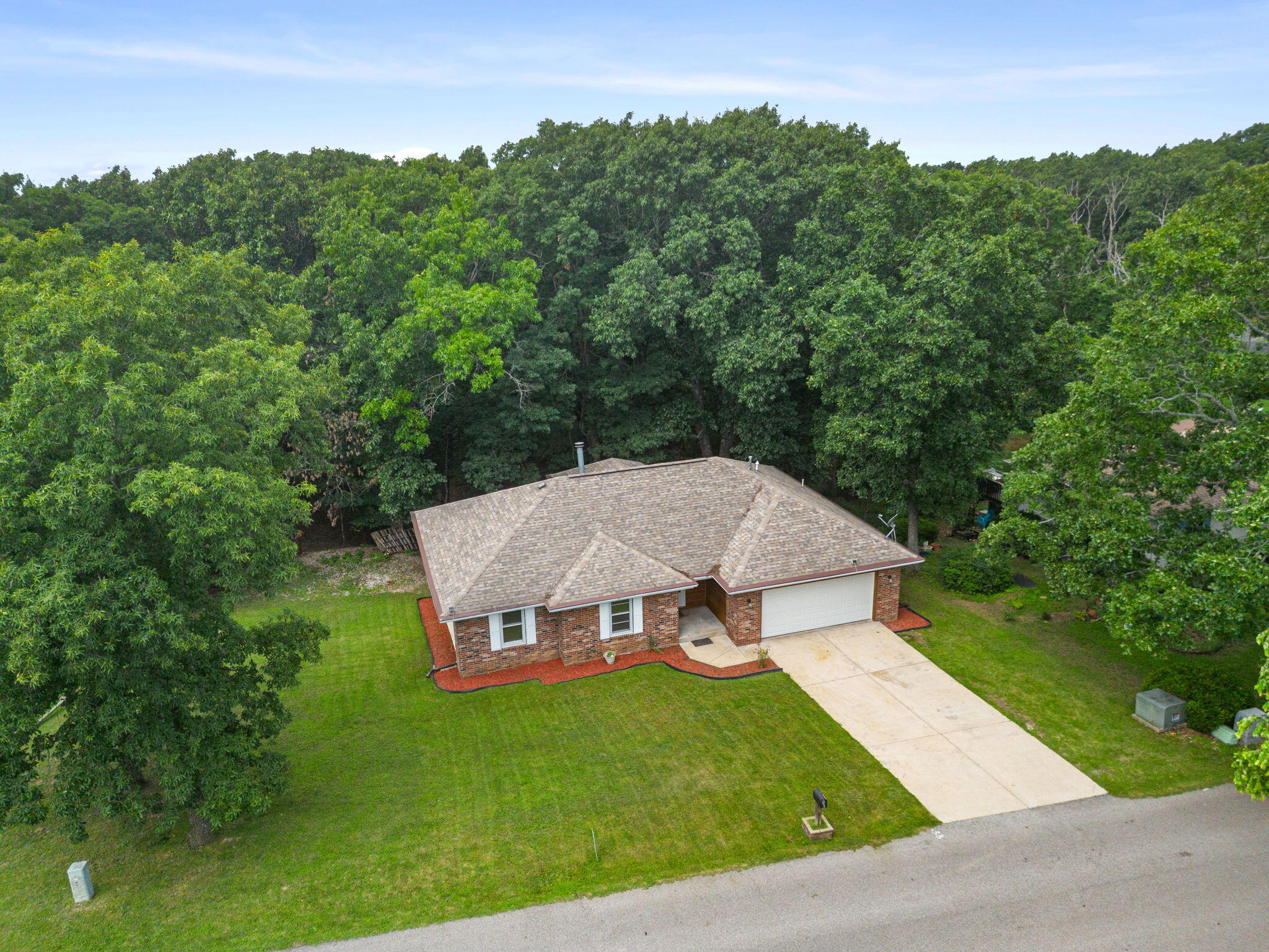 8 Northwoods Drive Property Photo 34
