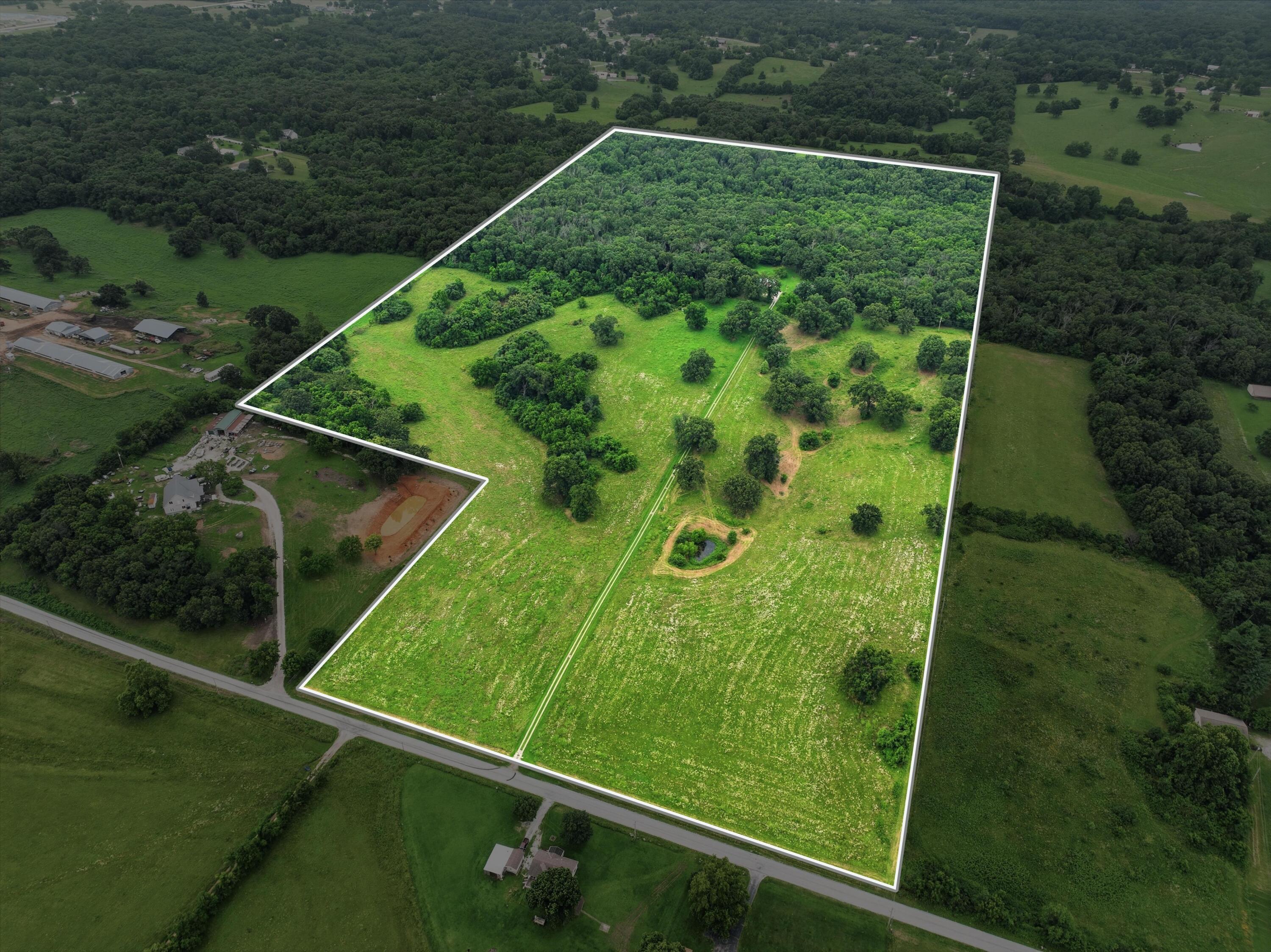 17083 Kentucky Road Property Photo 3