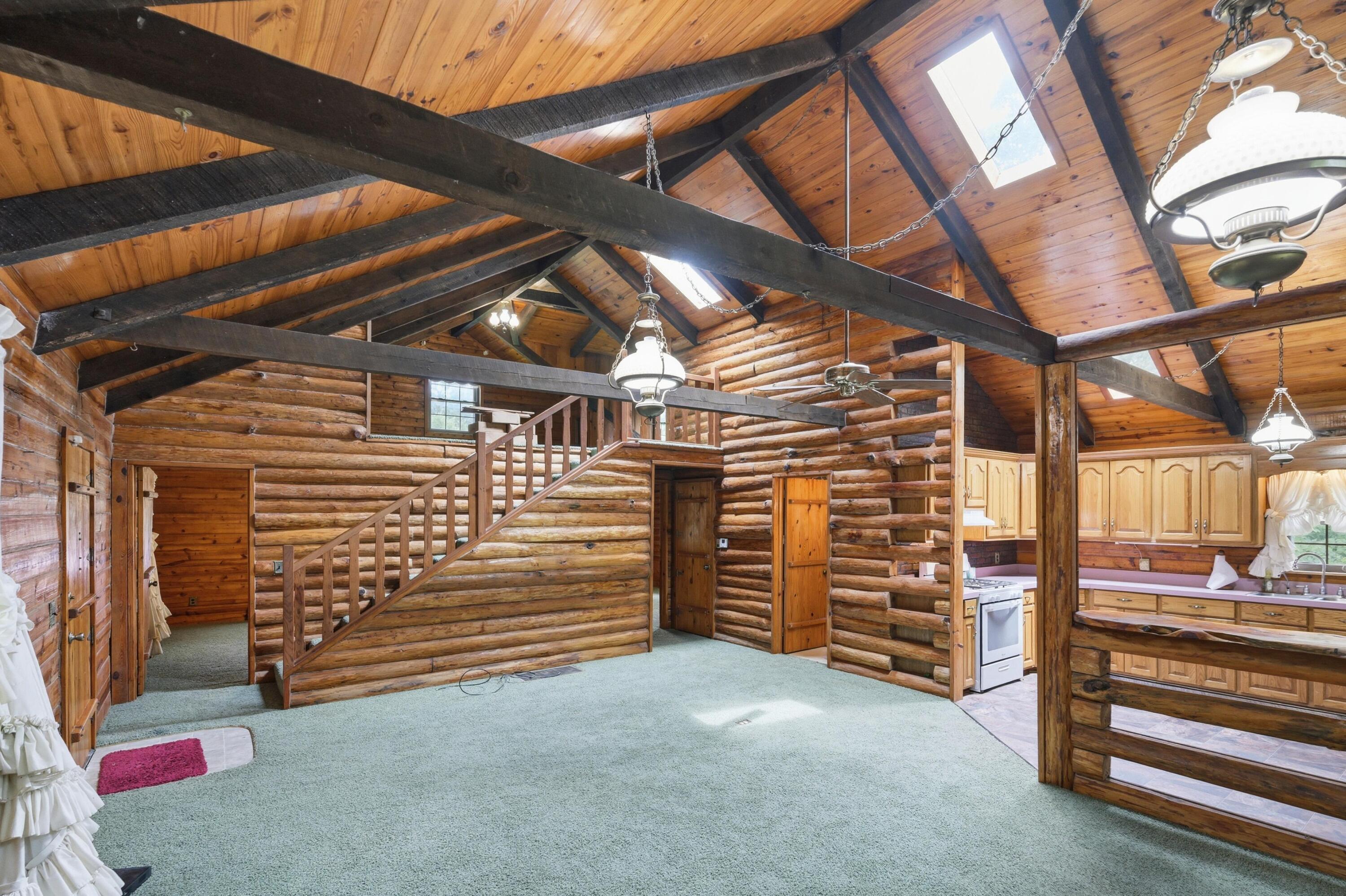17083 Kentucky Road Property Photo 8
