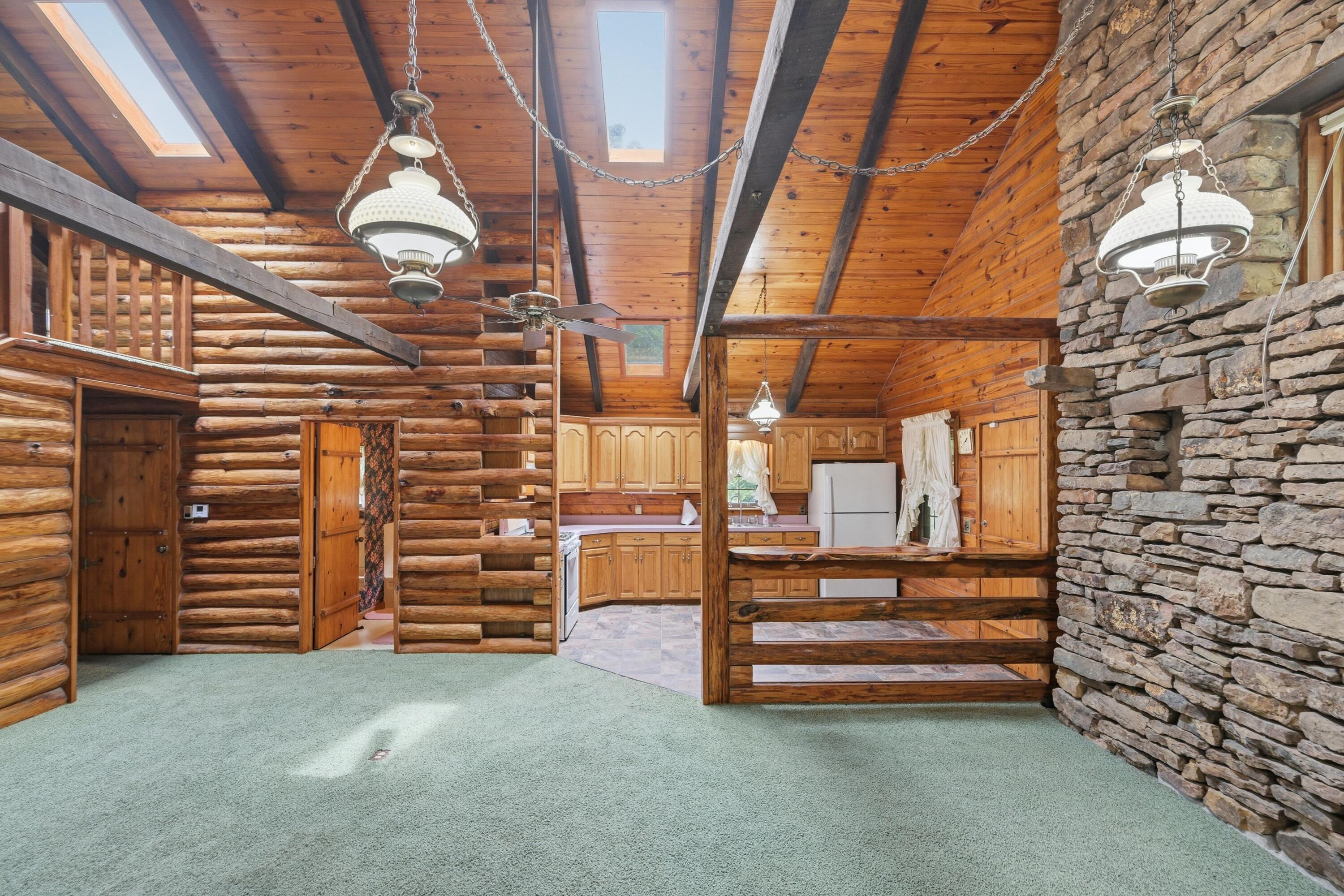17083 Kentucky Road Property Photo 9