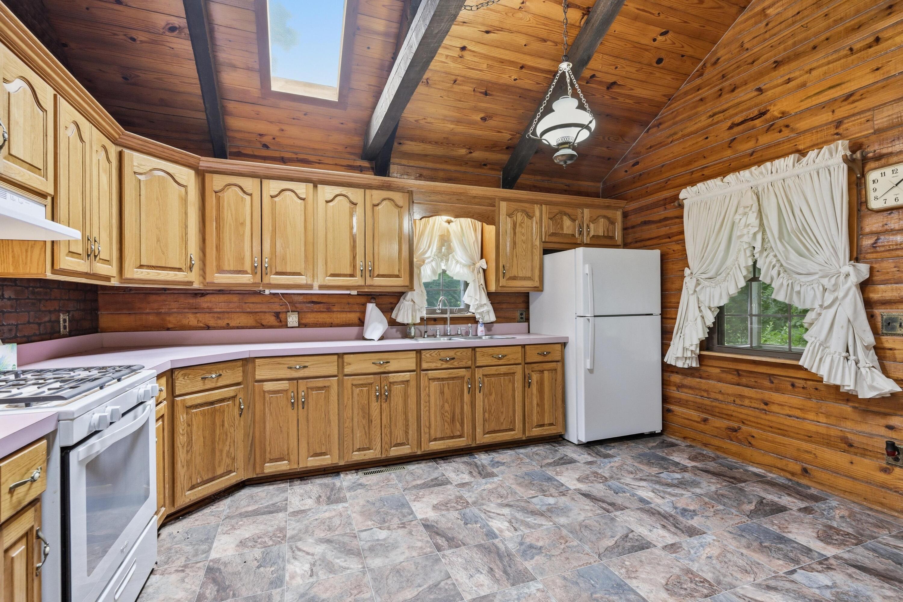 17083 Kentucky Road Property Photo 11