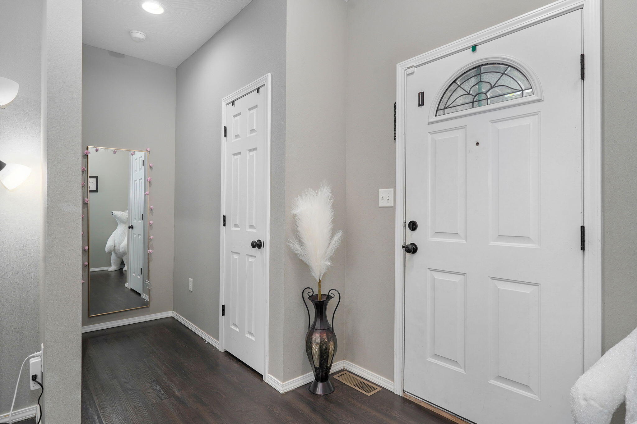 3031 North Albertha Avenue Property Photo 4