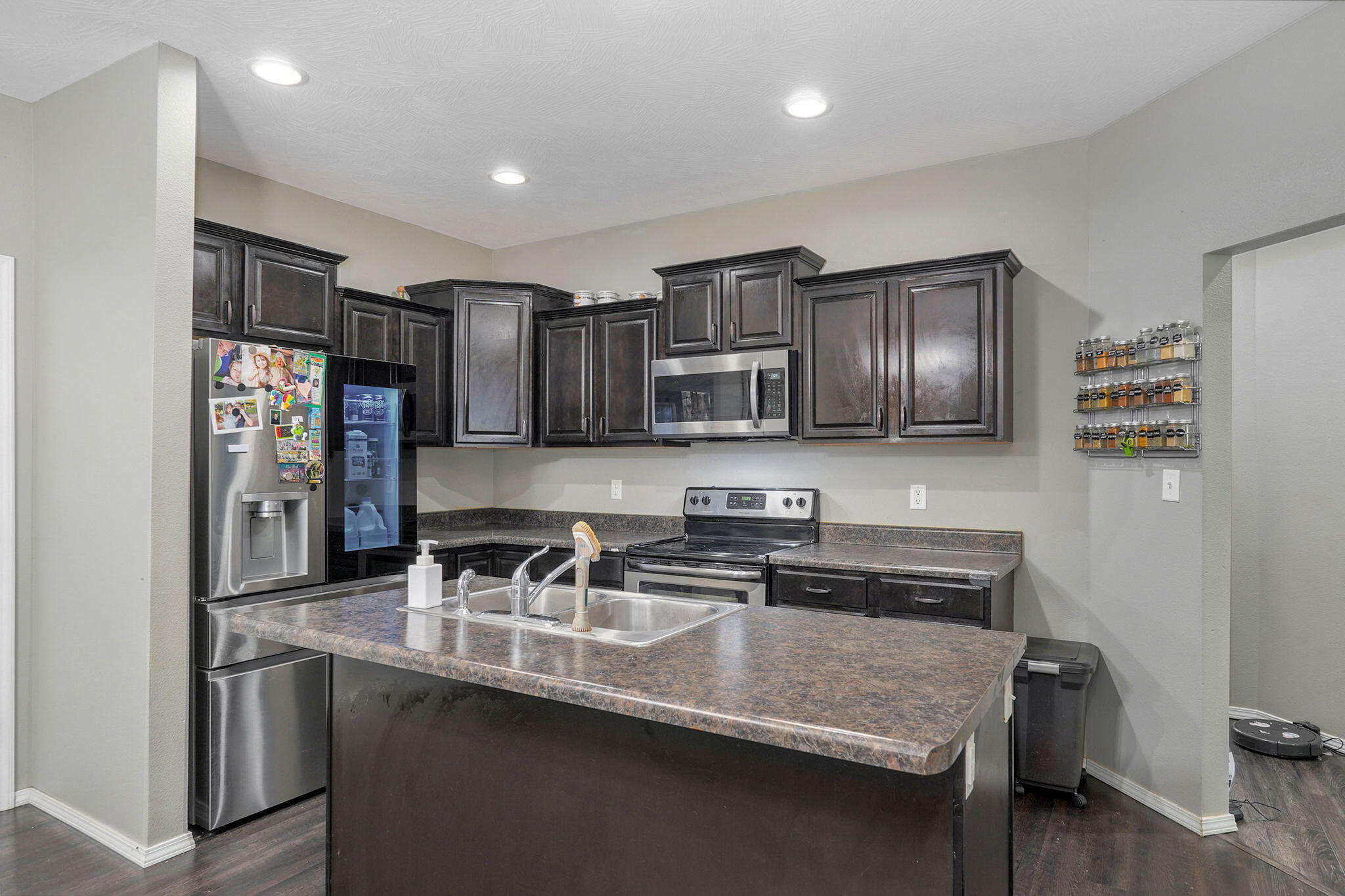 3031 North Albertha Avenue Property Photo 10