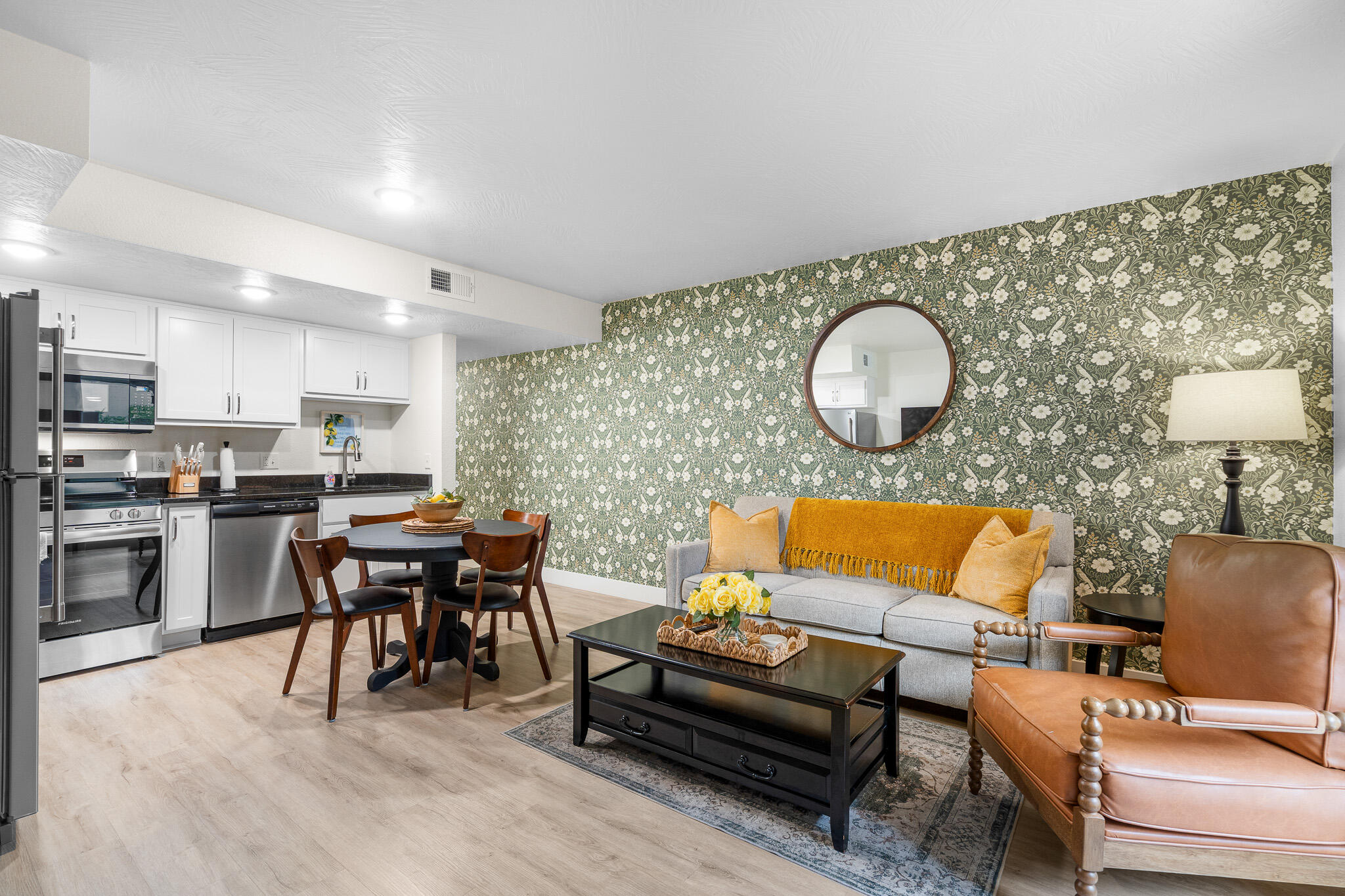 403 Veterans Boulevard F-7 Property Photo 6
