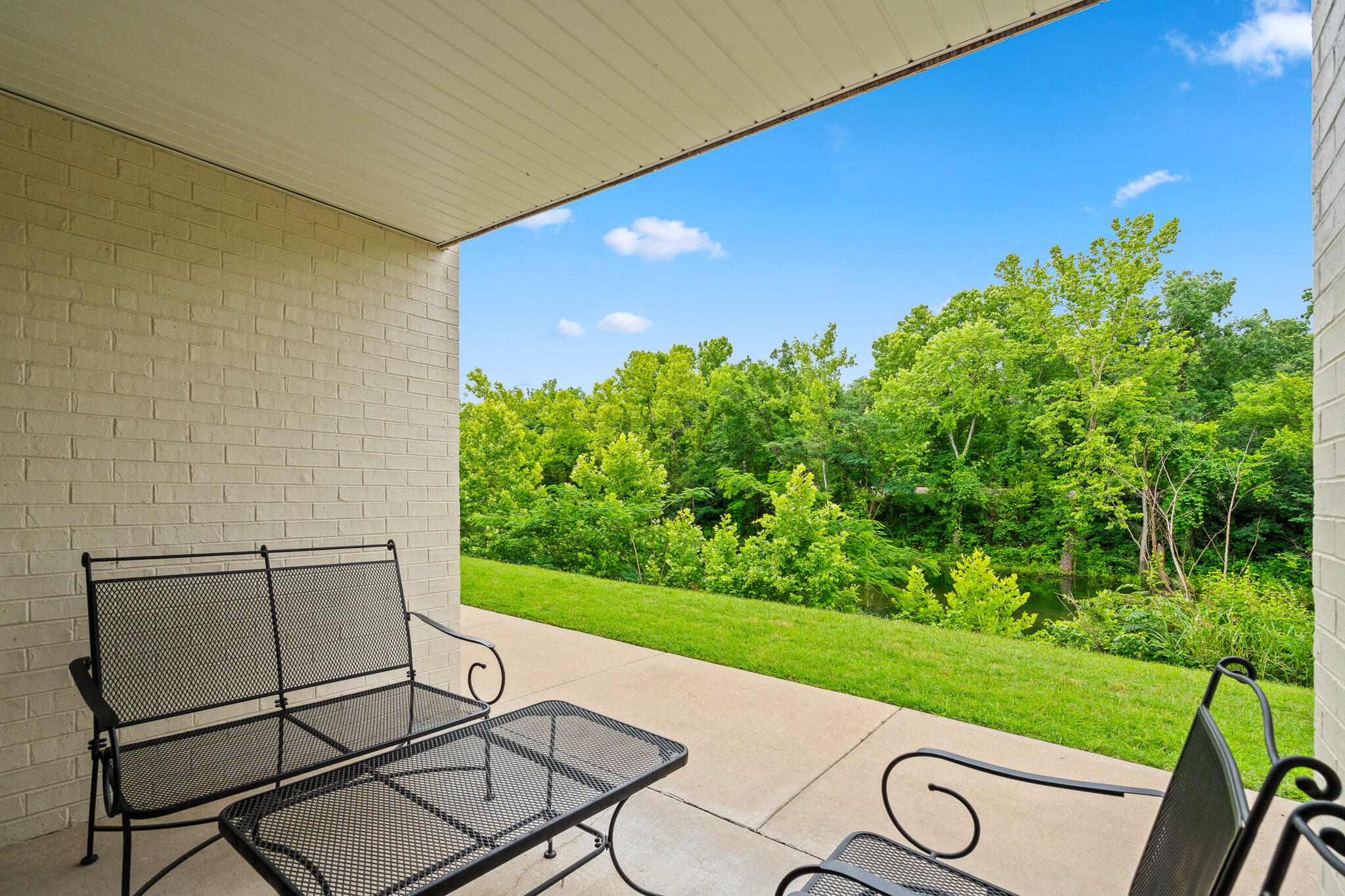 403 Veterans Boulevard F-7 Property Photo 18