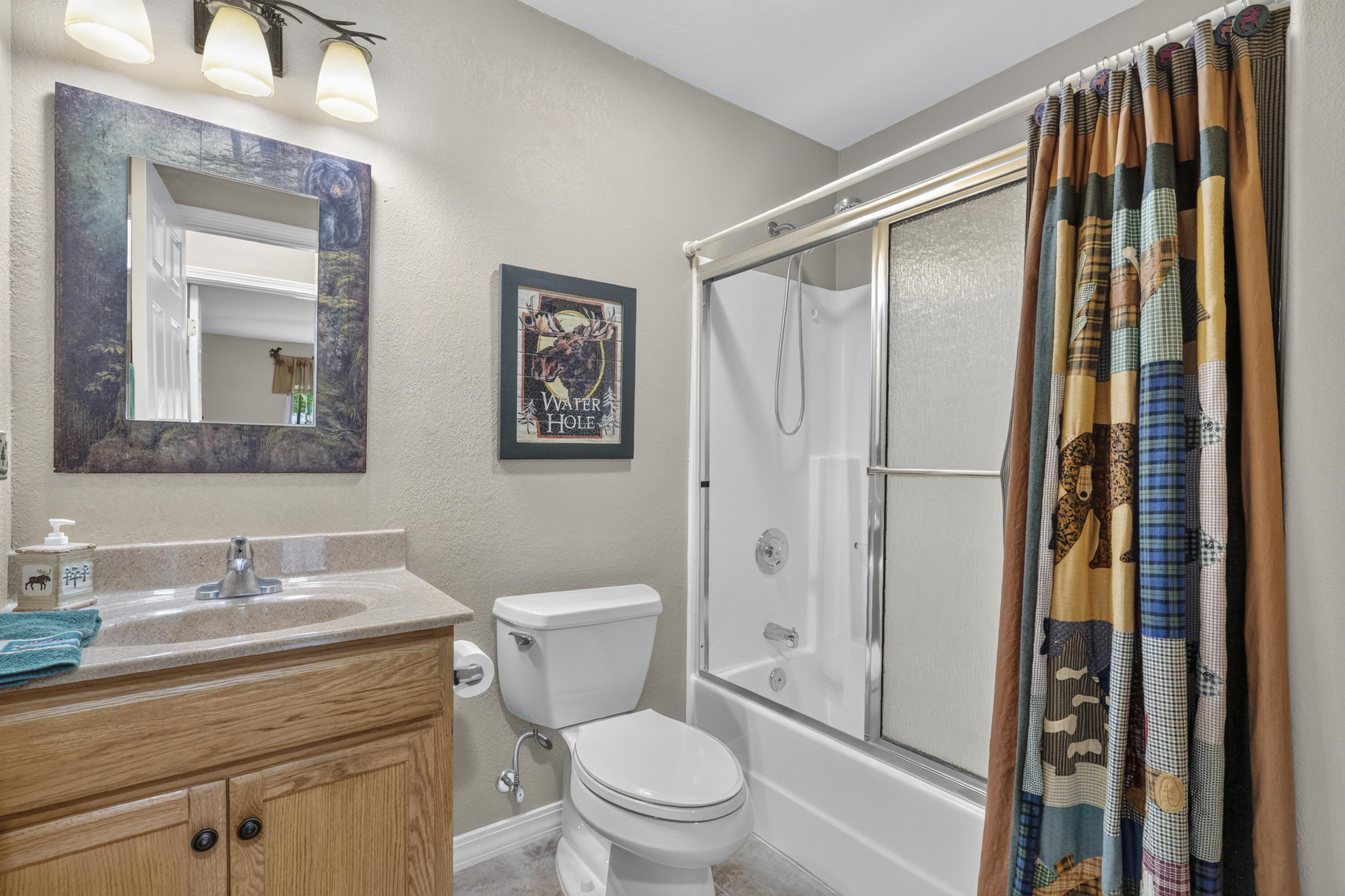 211 North Catamount Boulevard Property Photo 17