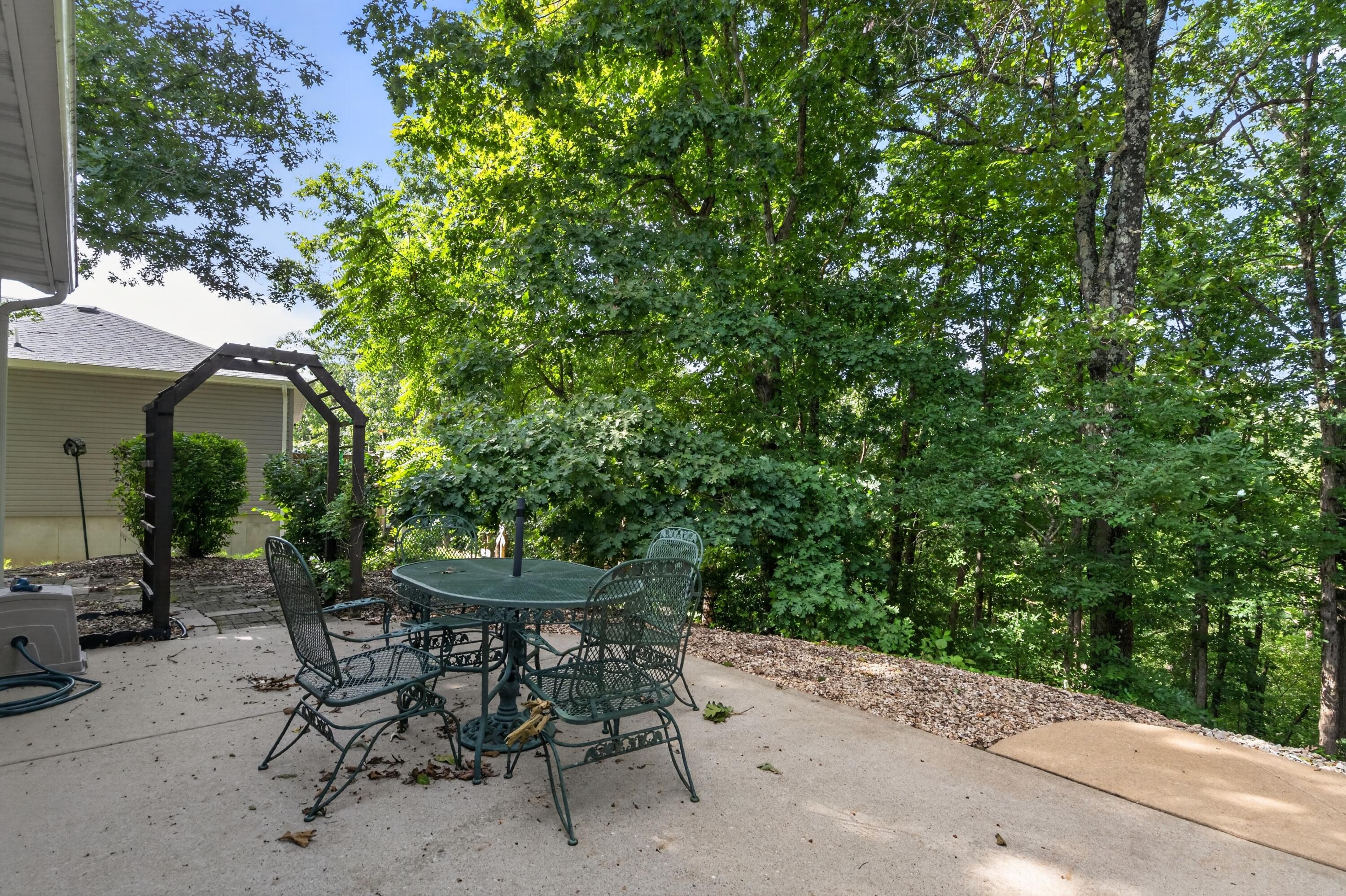 211 North Catamount Boulevard Property Photo 26