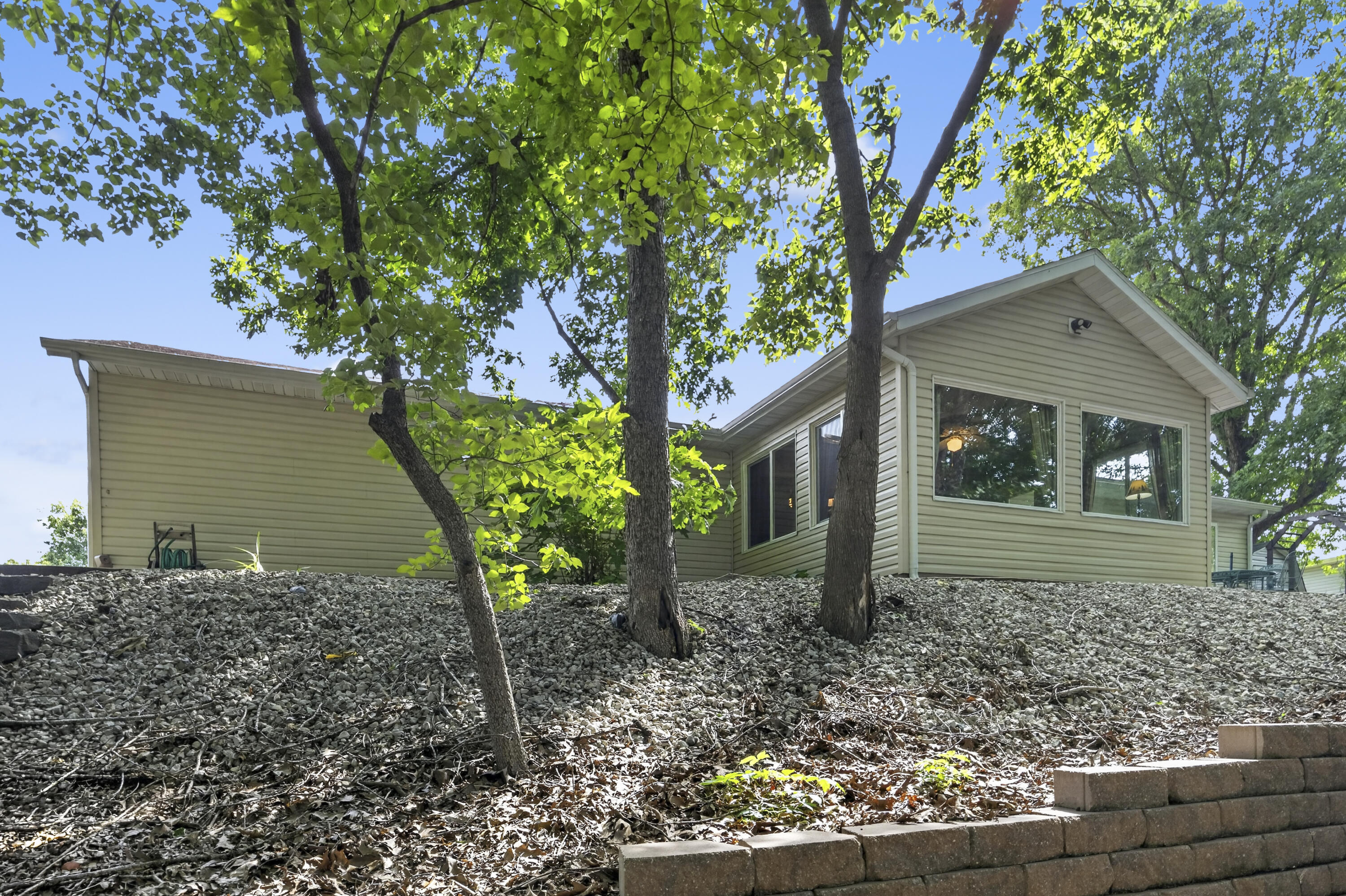 211 North Catamount Boulevard Property Photo 34