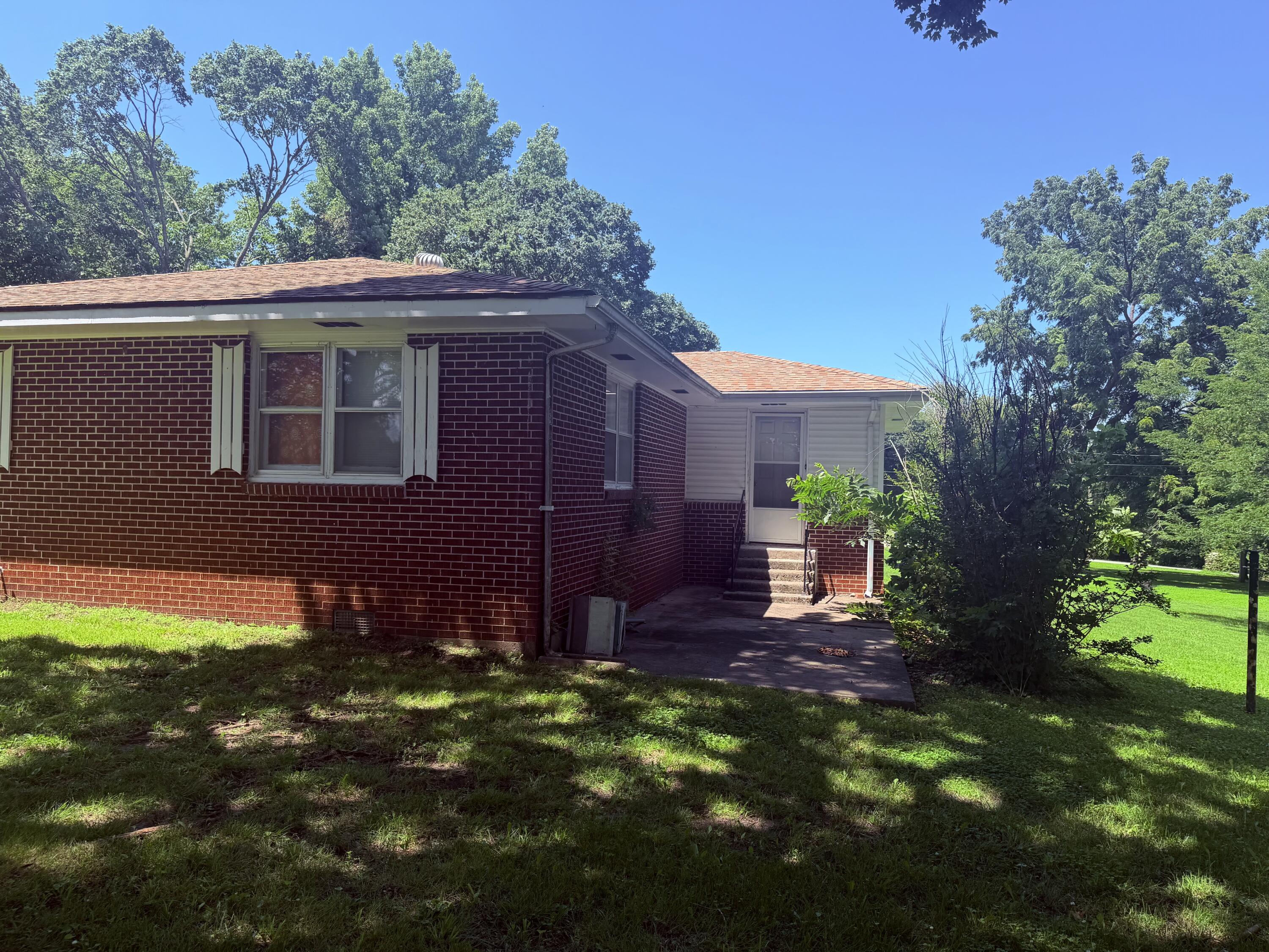506 Garfield Street Property Photo 6