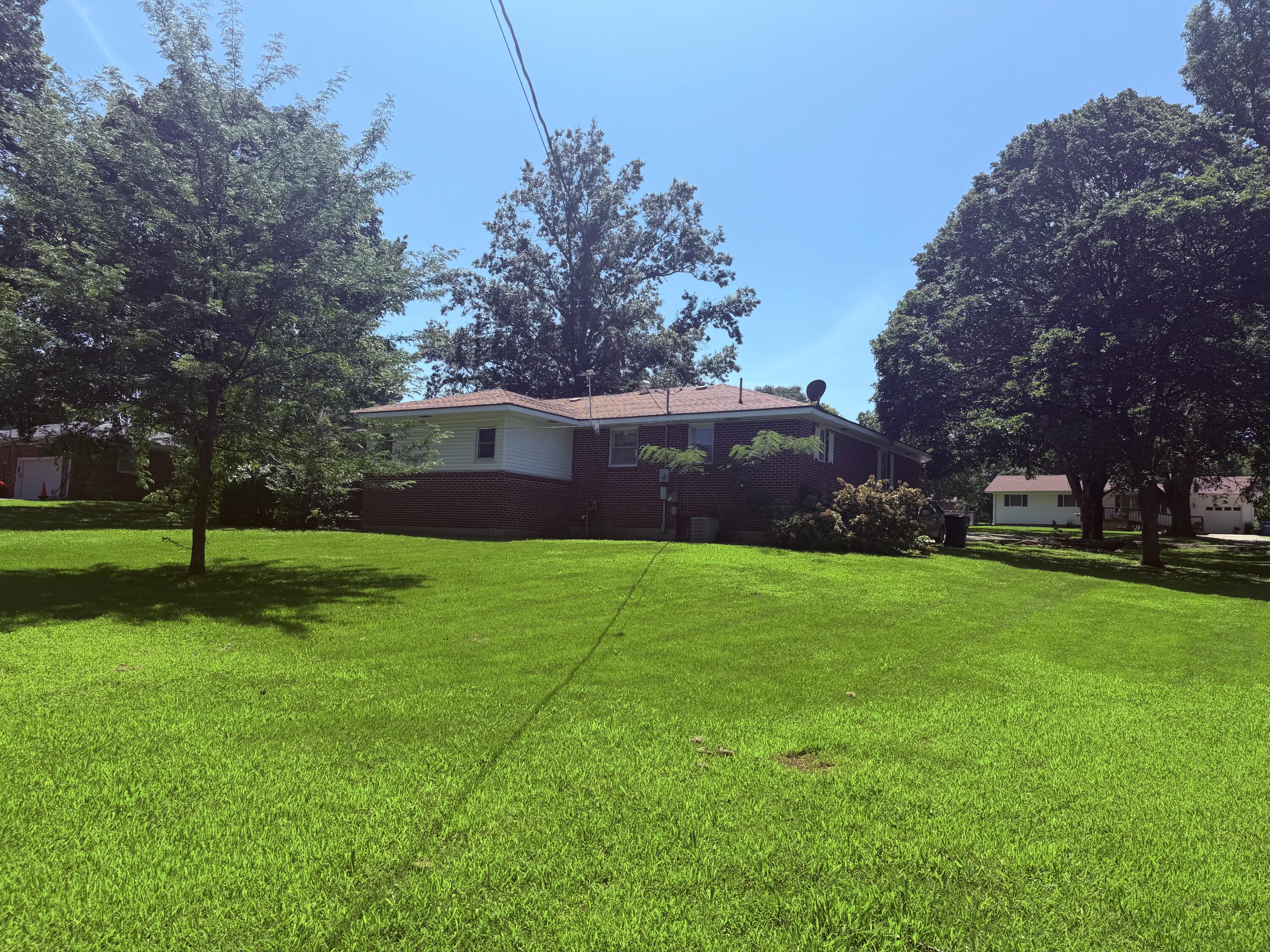 506 Garfield Street Property Photo 9