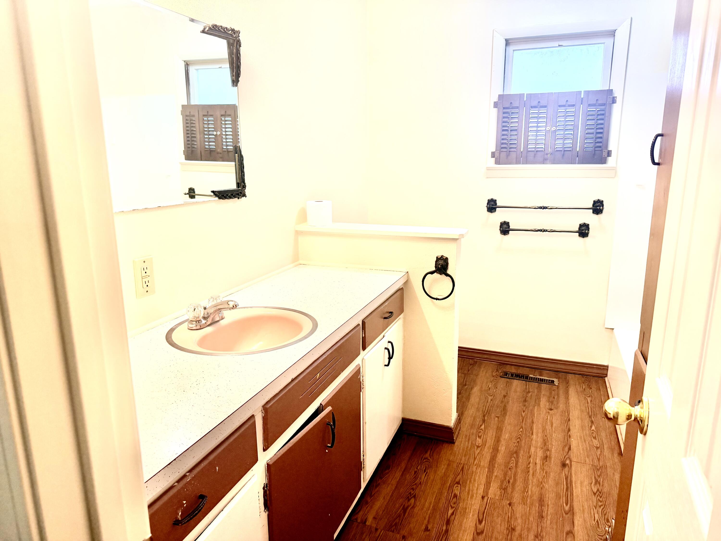 506 Garfield Street Property Photo 18