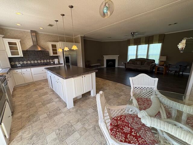 64 Inman Drive Property Photo 8