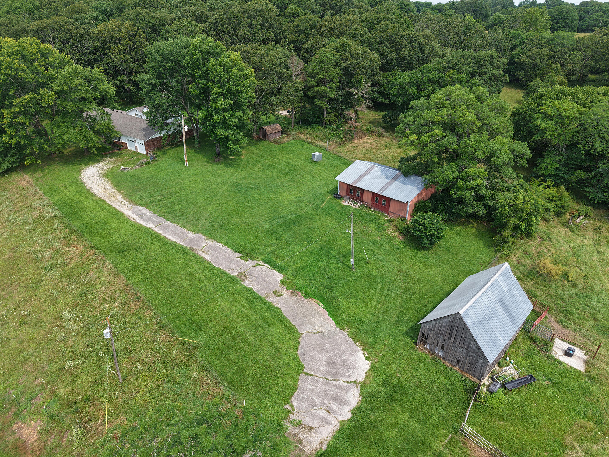 2209 State Highway Dd Property Photo 7